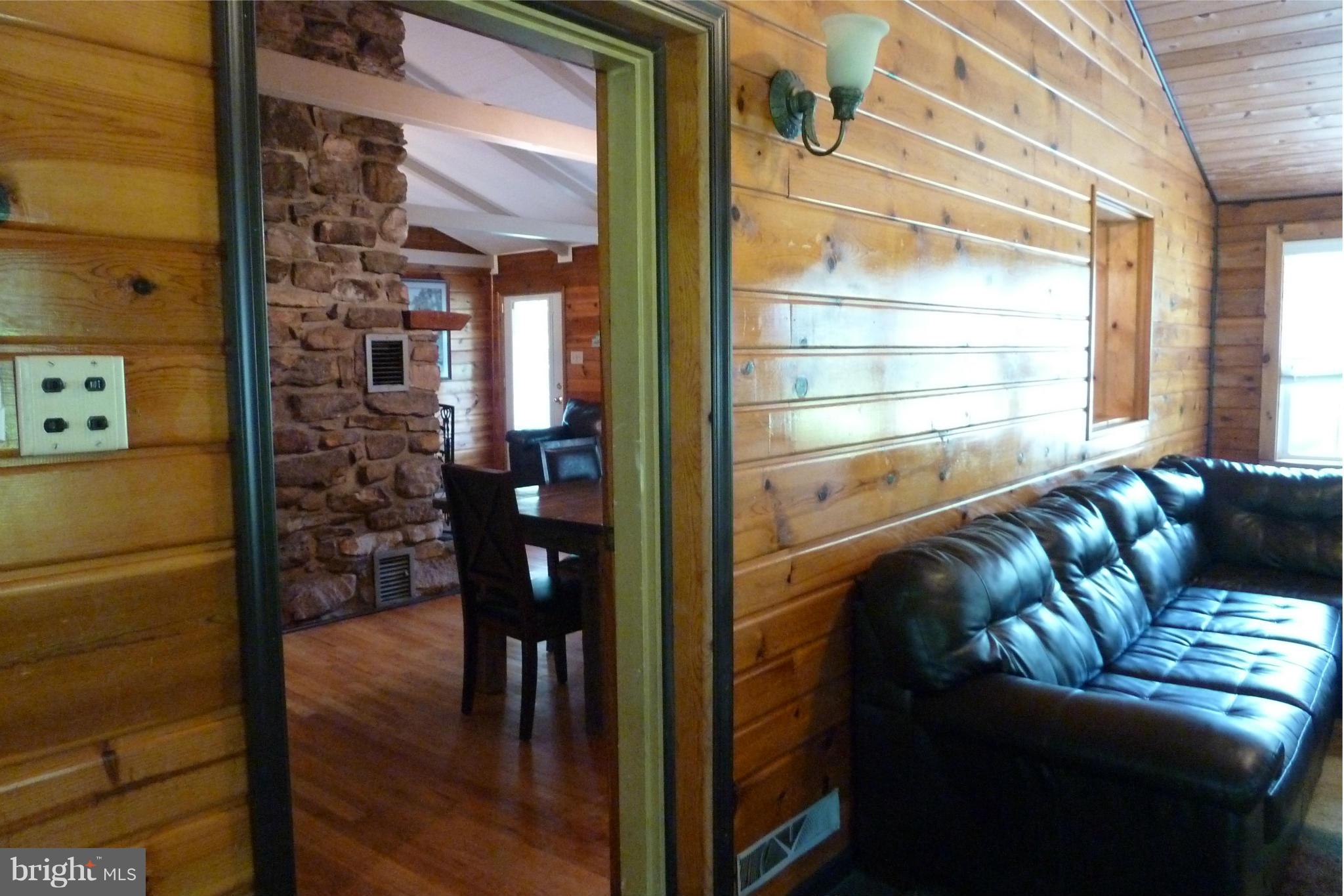 SHAWNEELAND - Residential