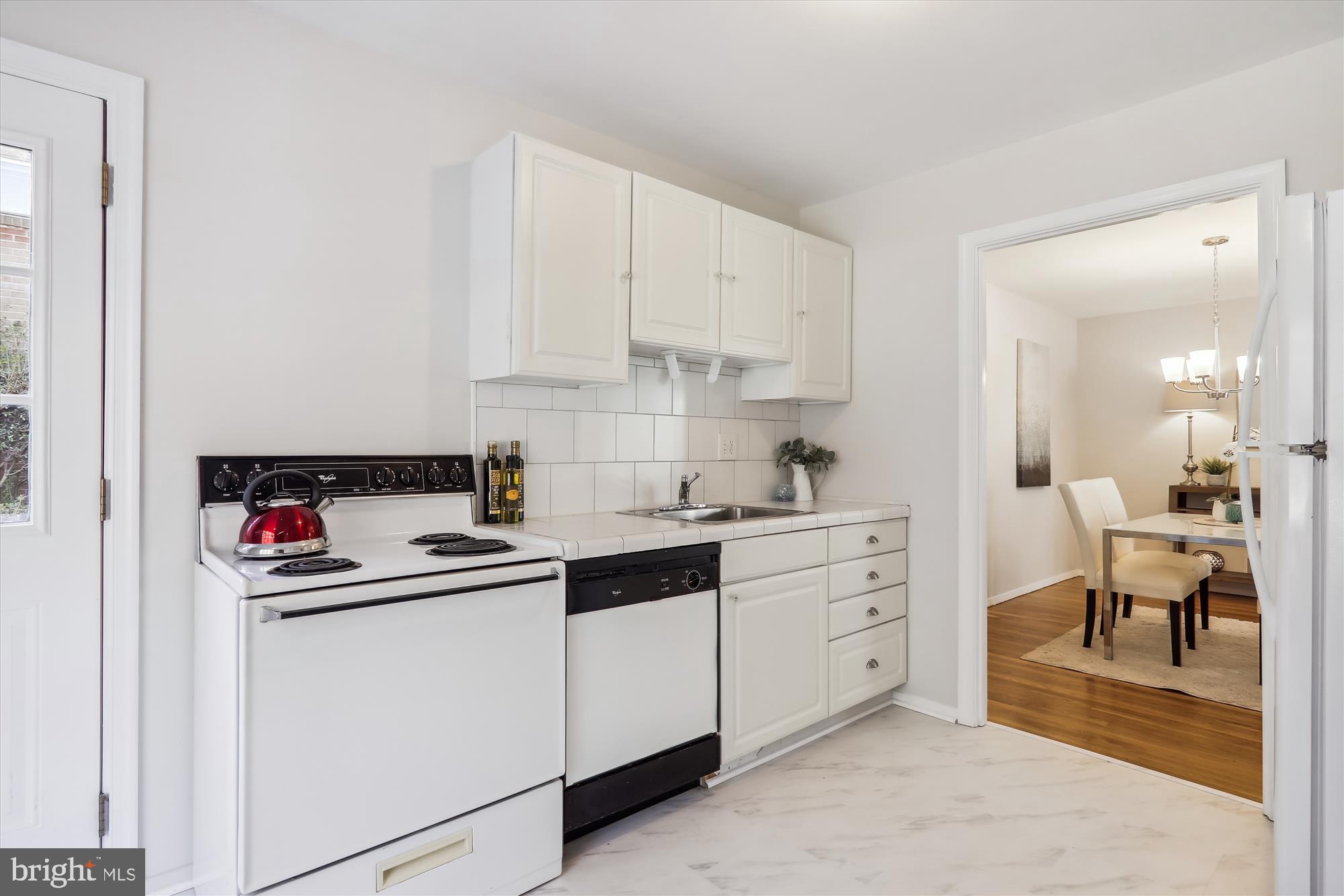 LAYHILL SOUTH - Residential