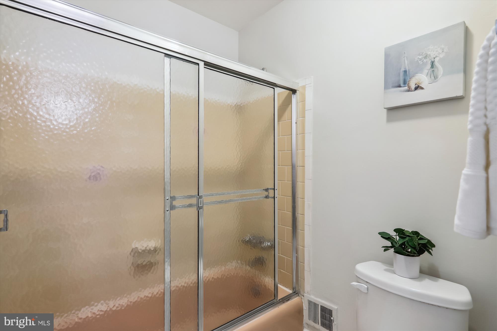 LAYHILL SOUTH - Residential