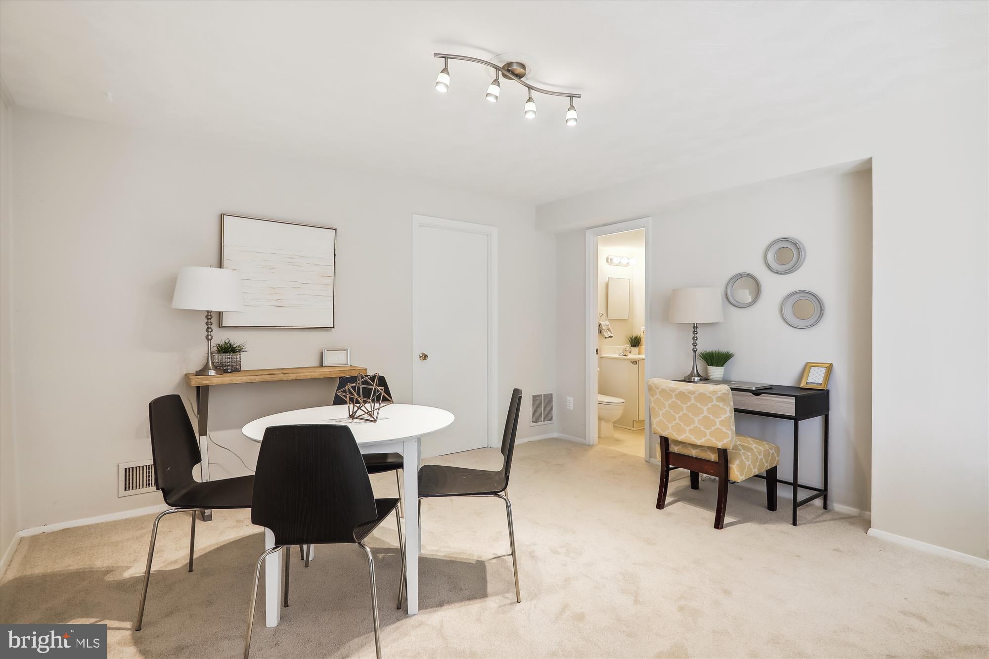 LAYHILL SOUTH - Residential