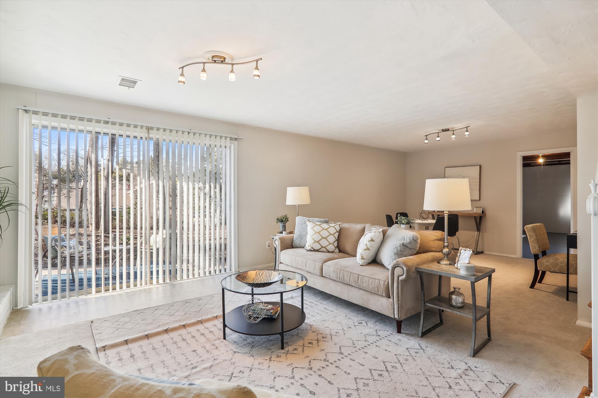 LAYHILL SOUTH - Residential