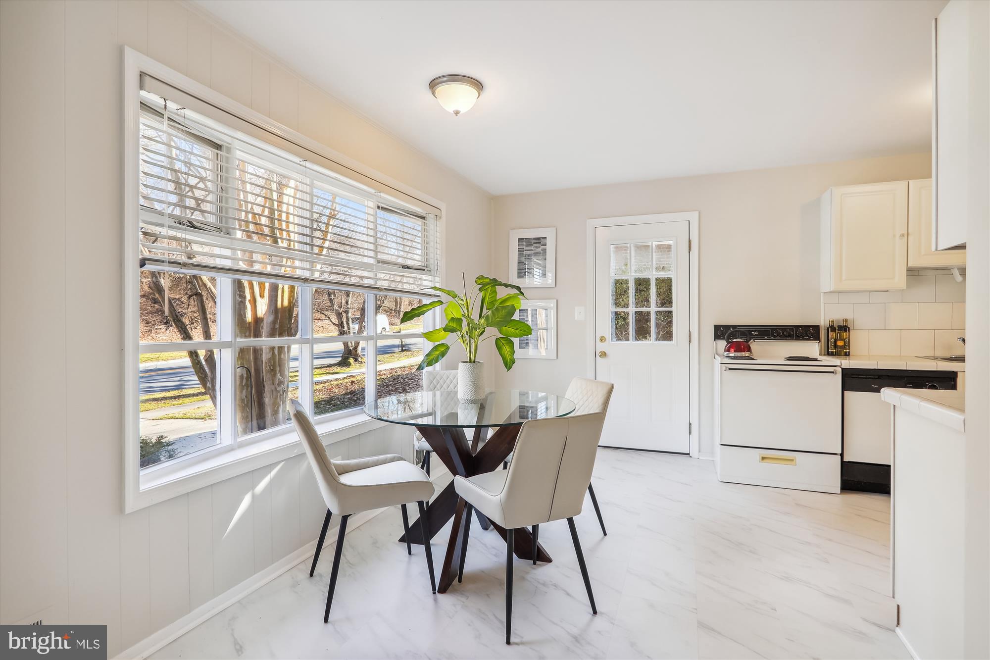 LAYHILL SOUTH - Residential