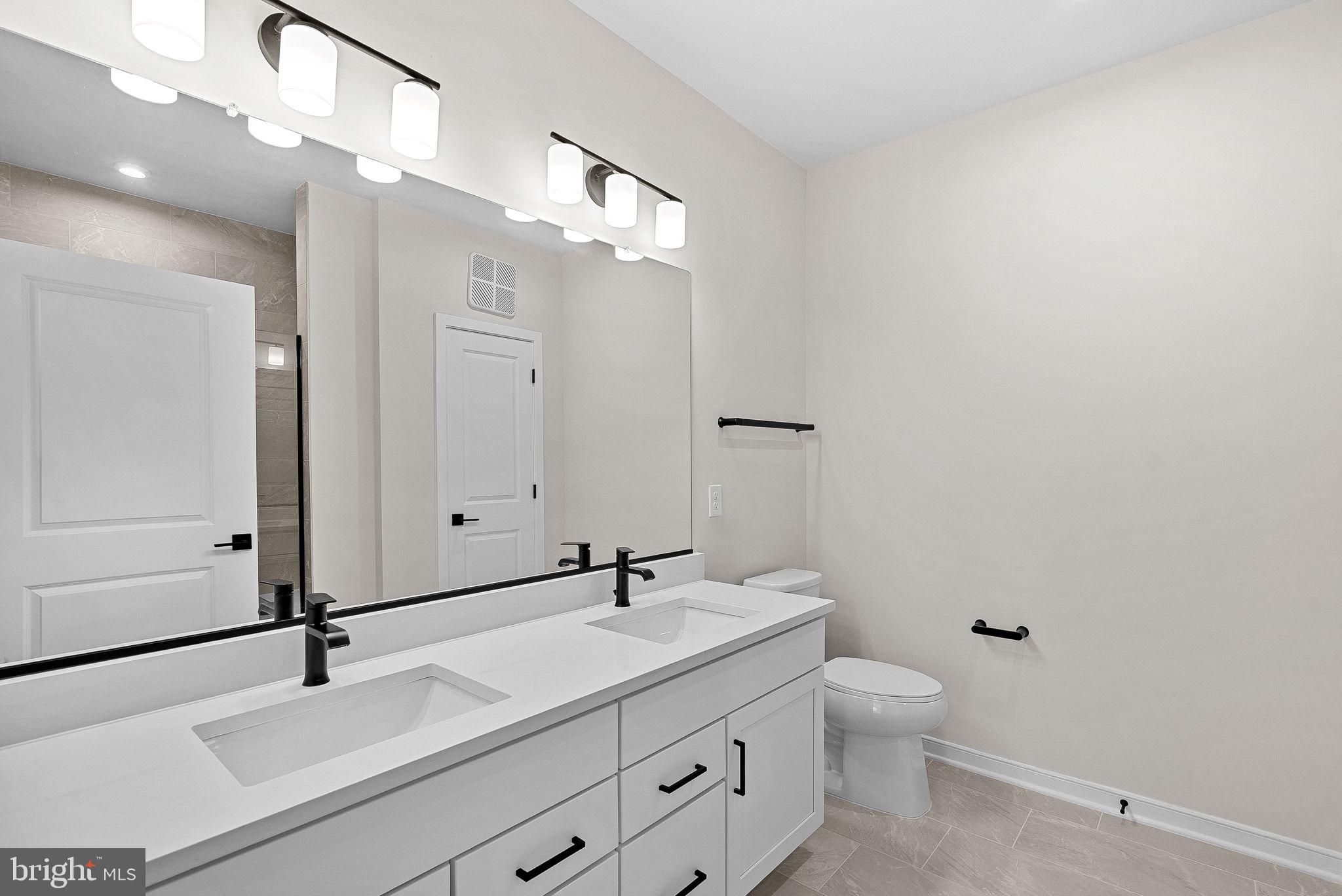 POTOMAC STATION MARKETPLACE - Residential