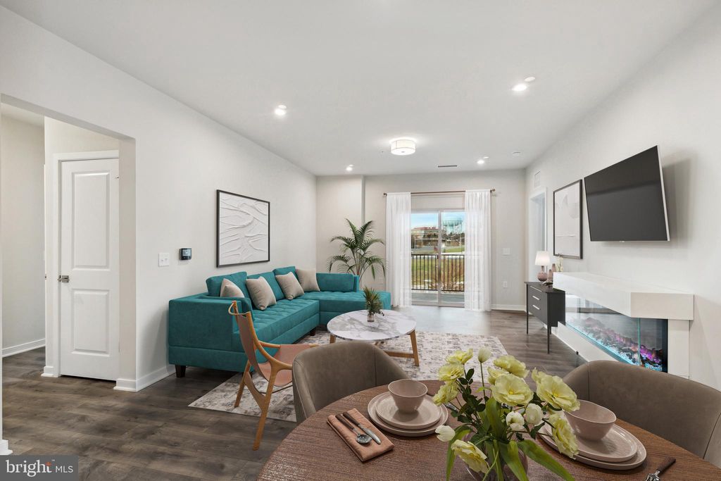 Photo of 750 Mount Airy Terrace NE #304, LEESBURG, VA 20176 (MLS # VALO2109338)