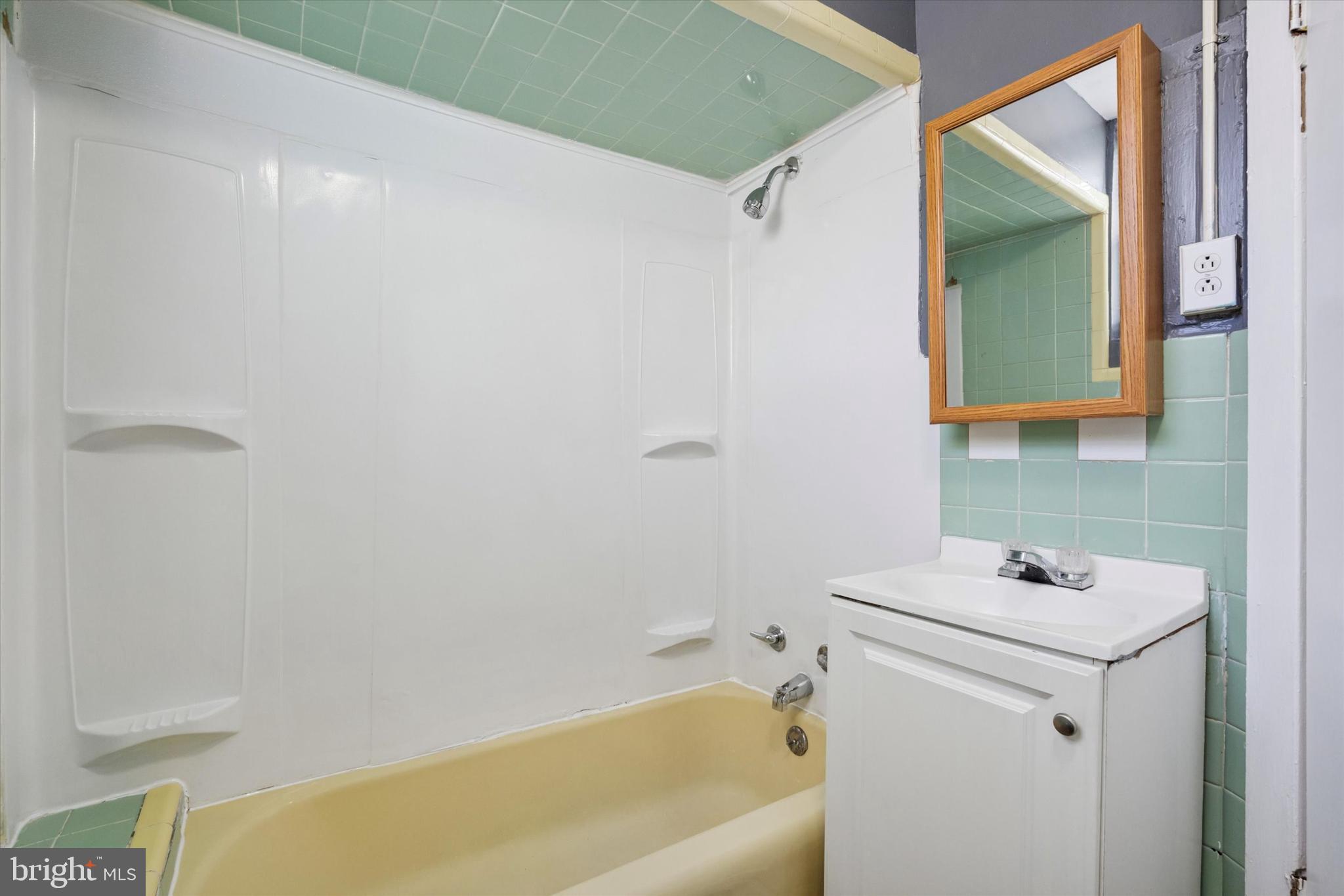 RICHMOND - Residential