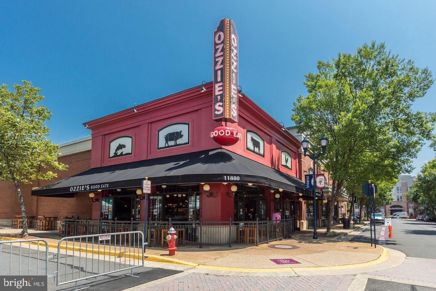 VALEWOOD MANOR - Residential