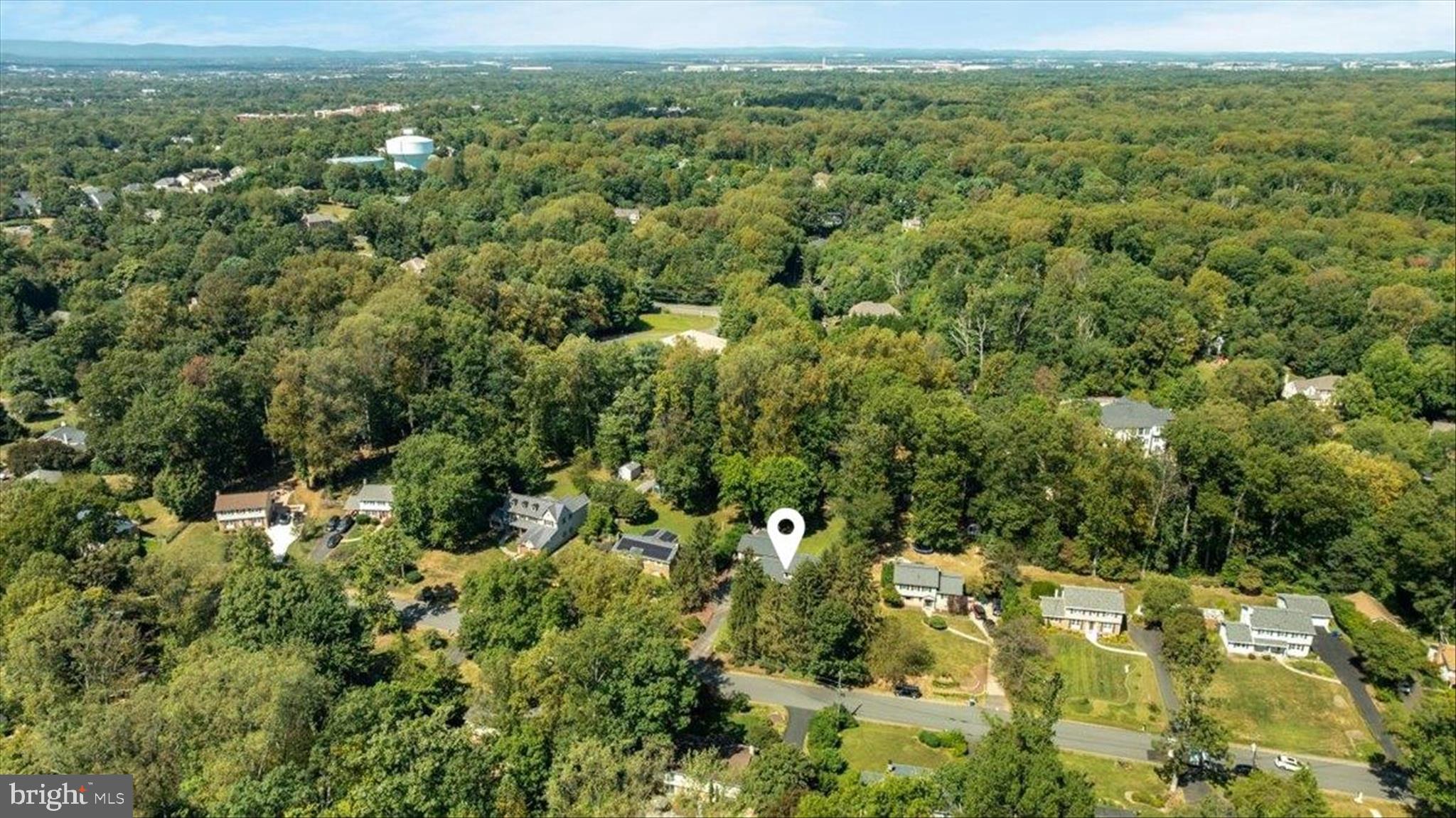 VALEWOOD MANOR - Residential