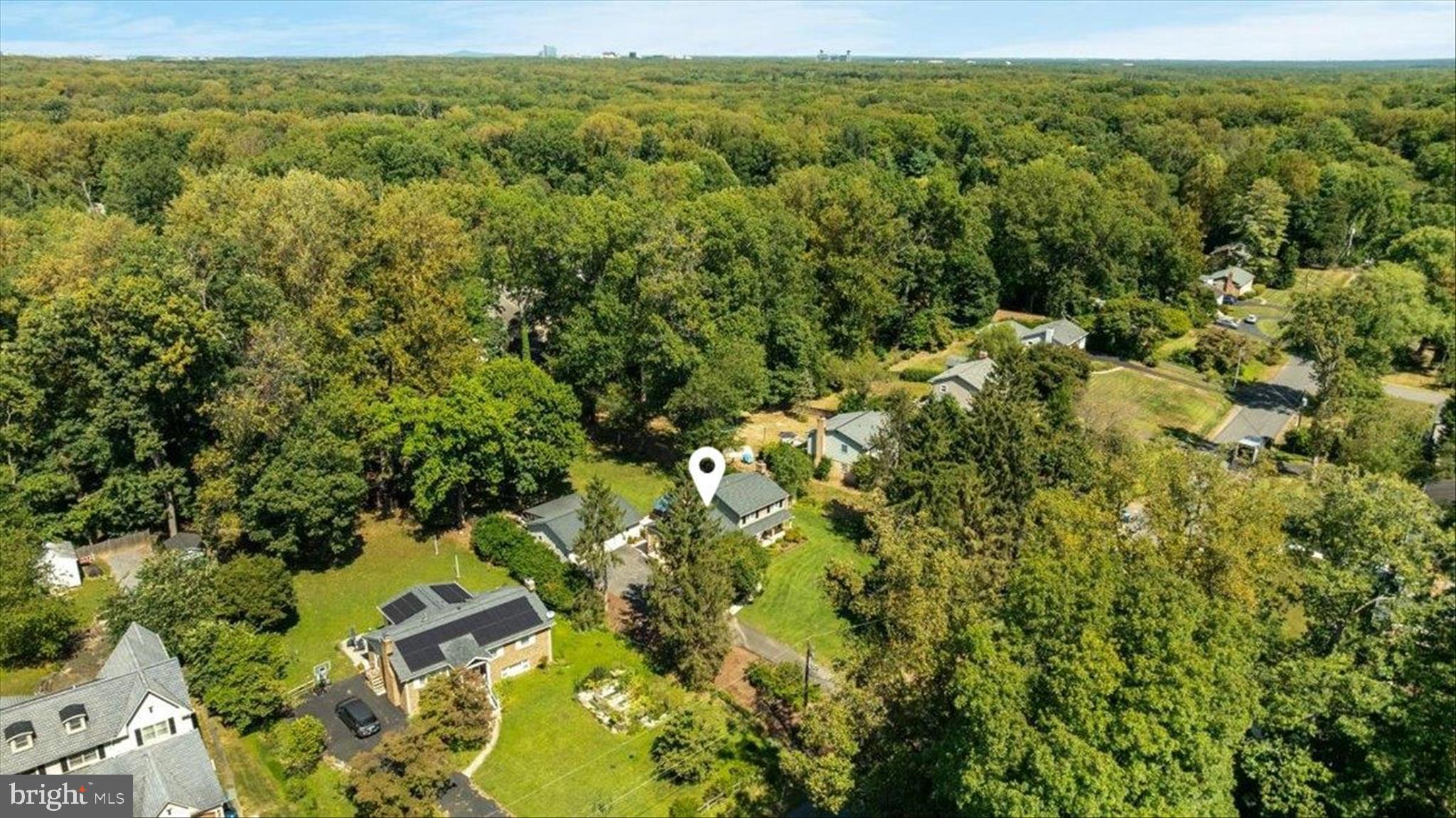 VALEWOOD MANOR - Residential