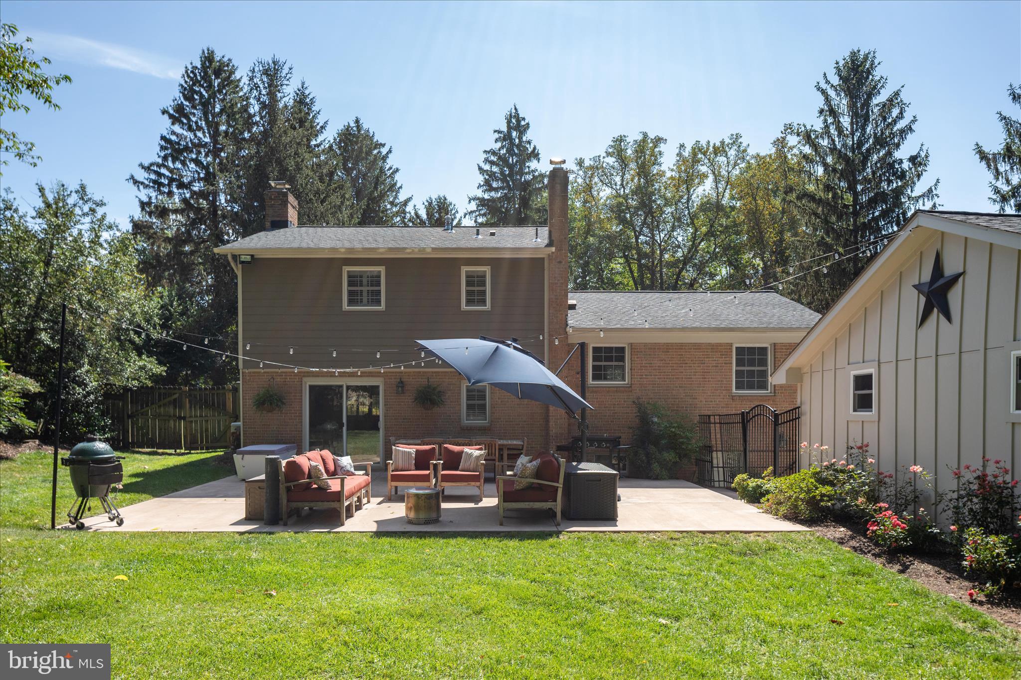 VALEWOOD MANOR - Residential