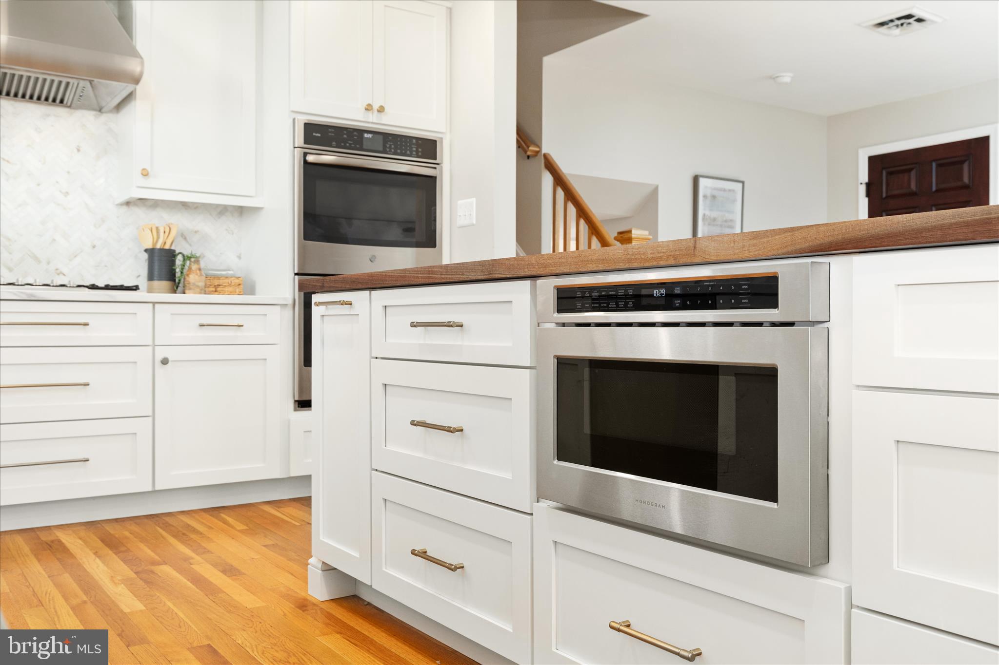 VALEWOOD MANOR - Residential