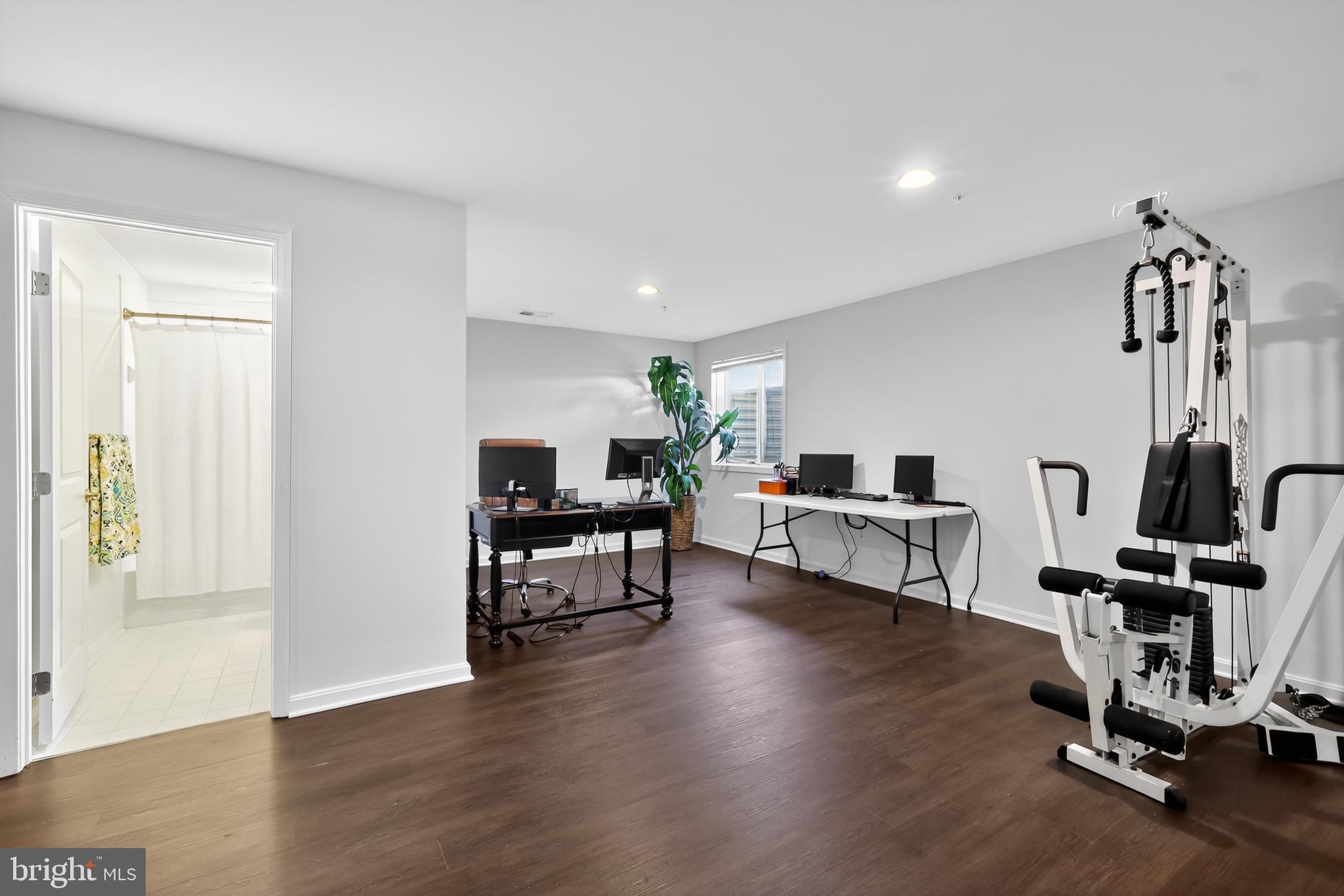 BROOKWOOD ESTATES - Residential