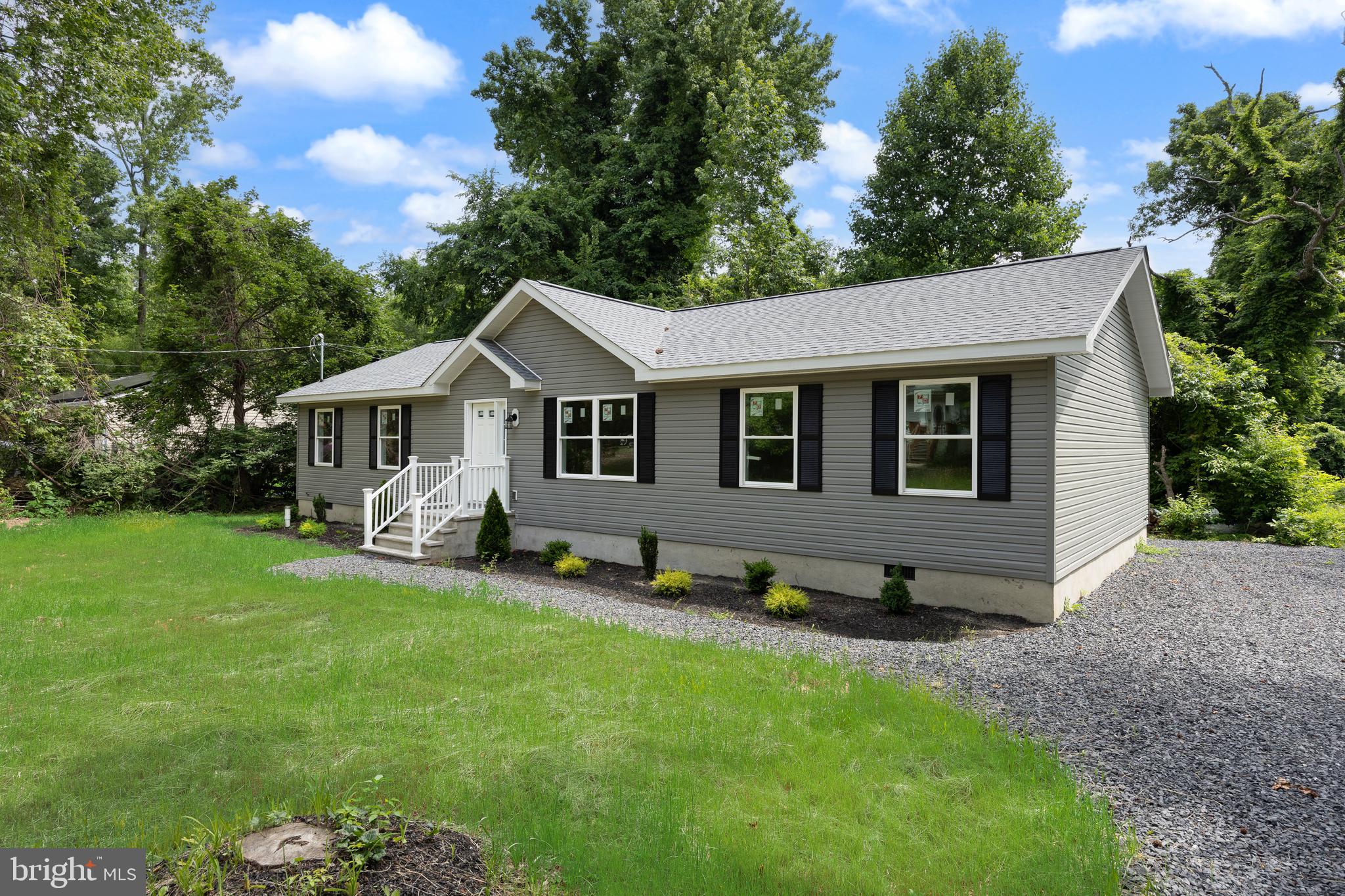 47 HIGHLAND AVE