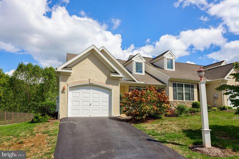 Photo of 7 Pitt COURT, Lancaster, PA 17602 (MLS # PALA2040896)
