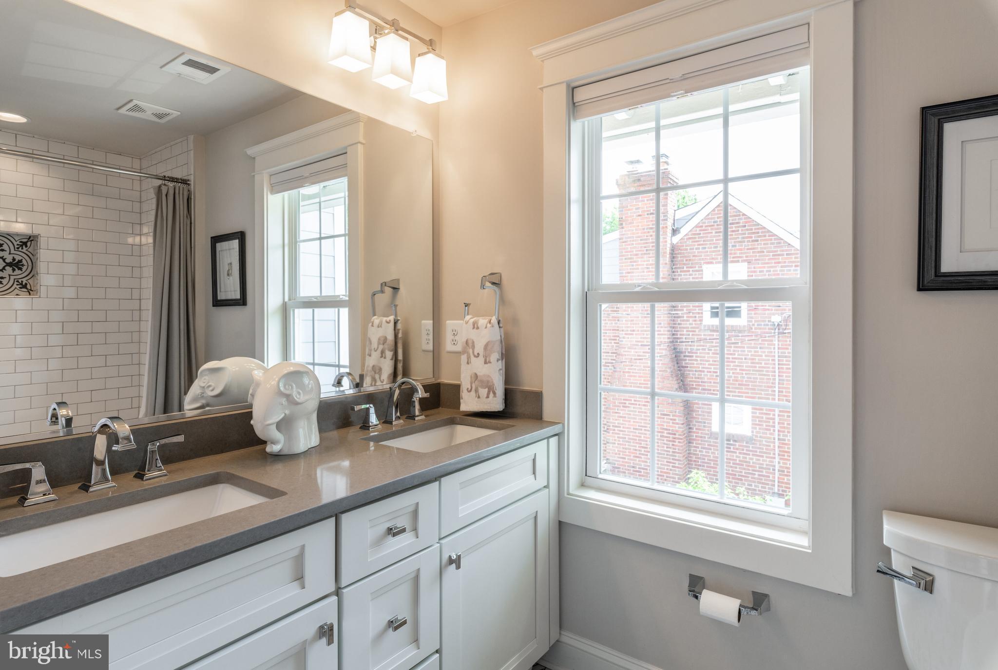 DEL RAY - Residential