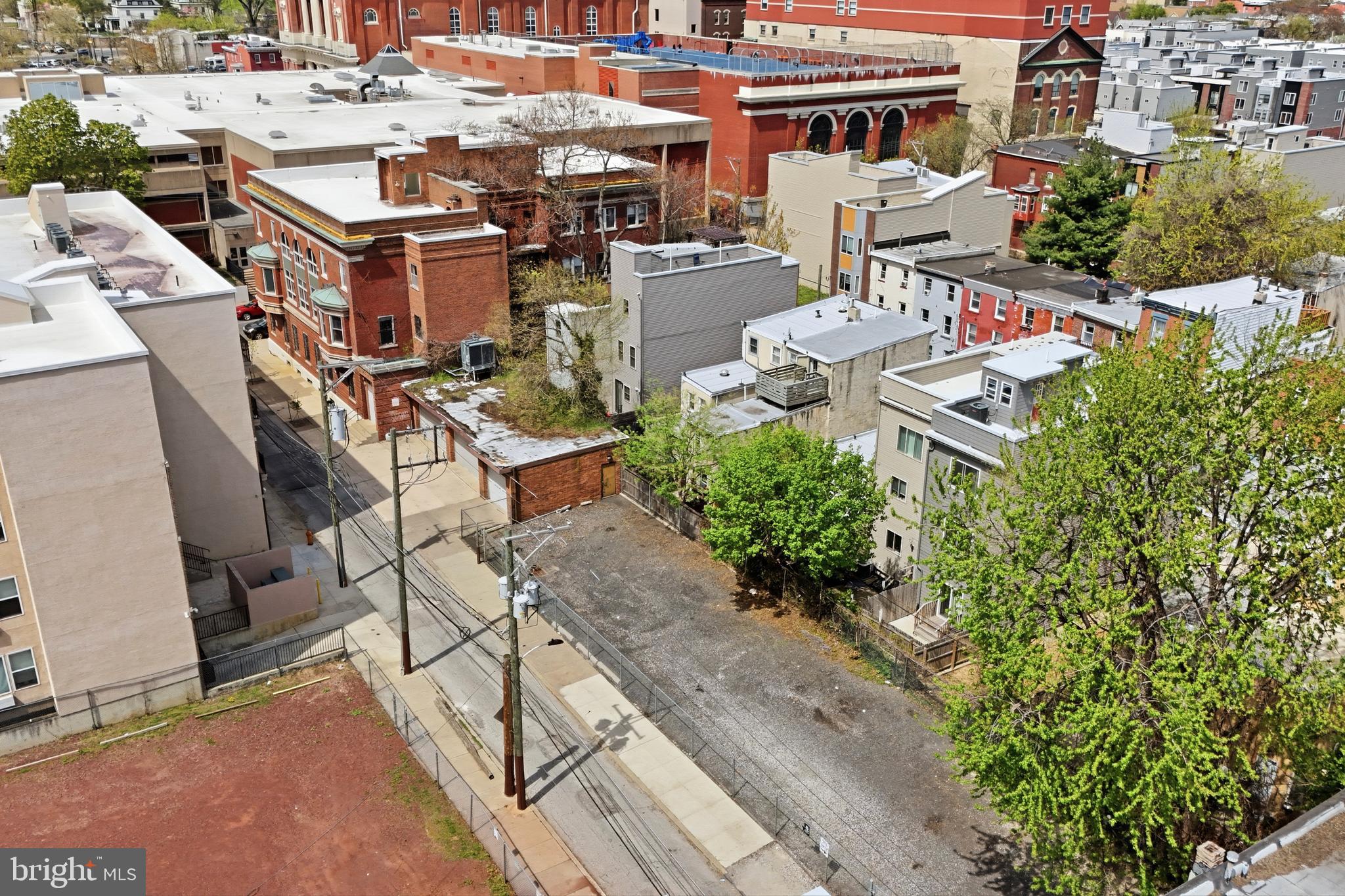 1621 W FLORA STREET 37