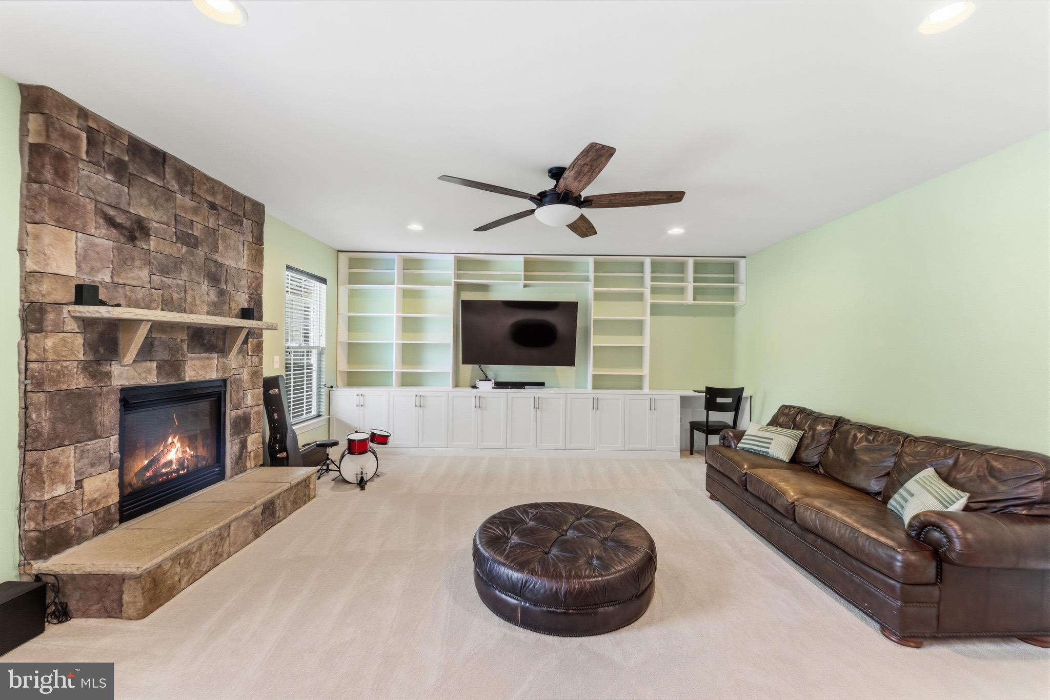 OCCOQUAN LANDING - Residential