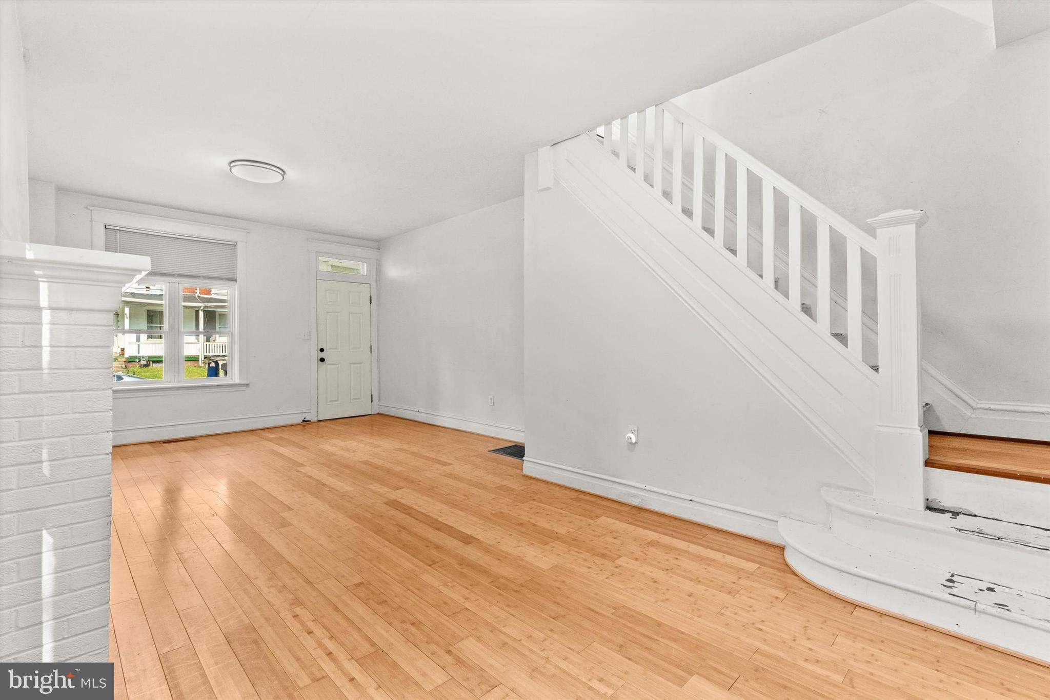2446 REEL STREET