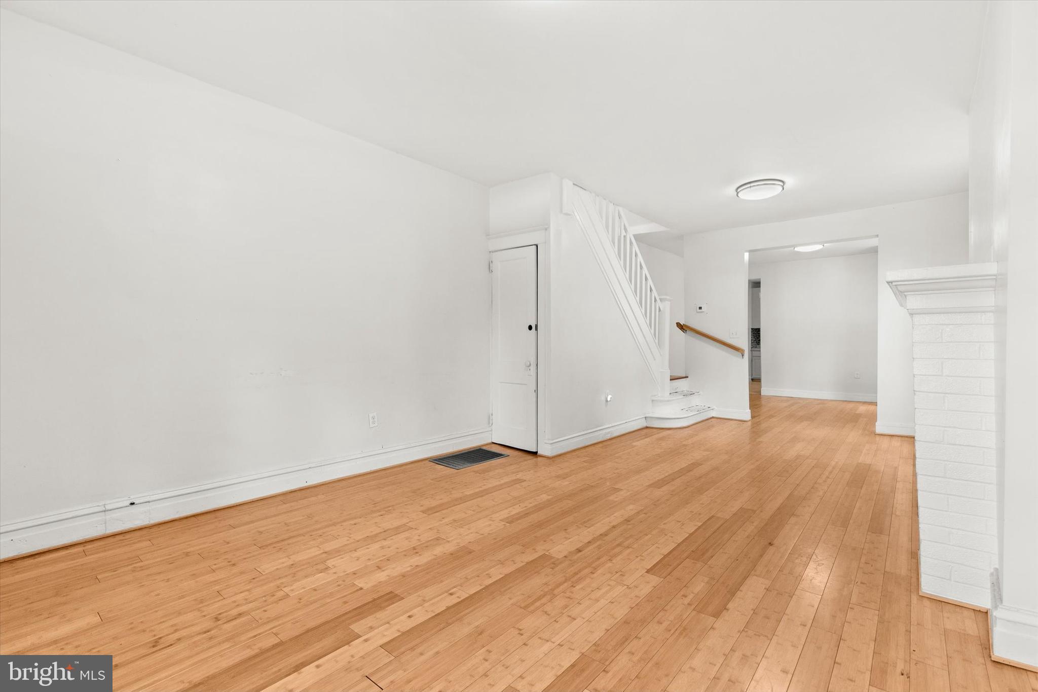 2446 REEL STREET