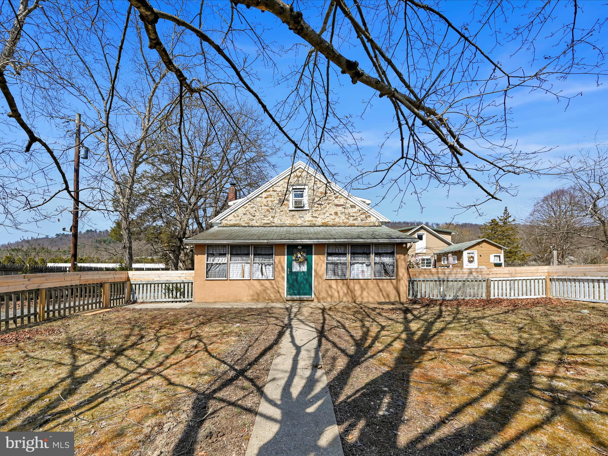 AUBURN - Residential