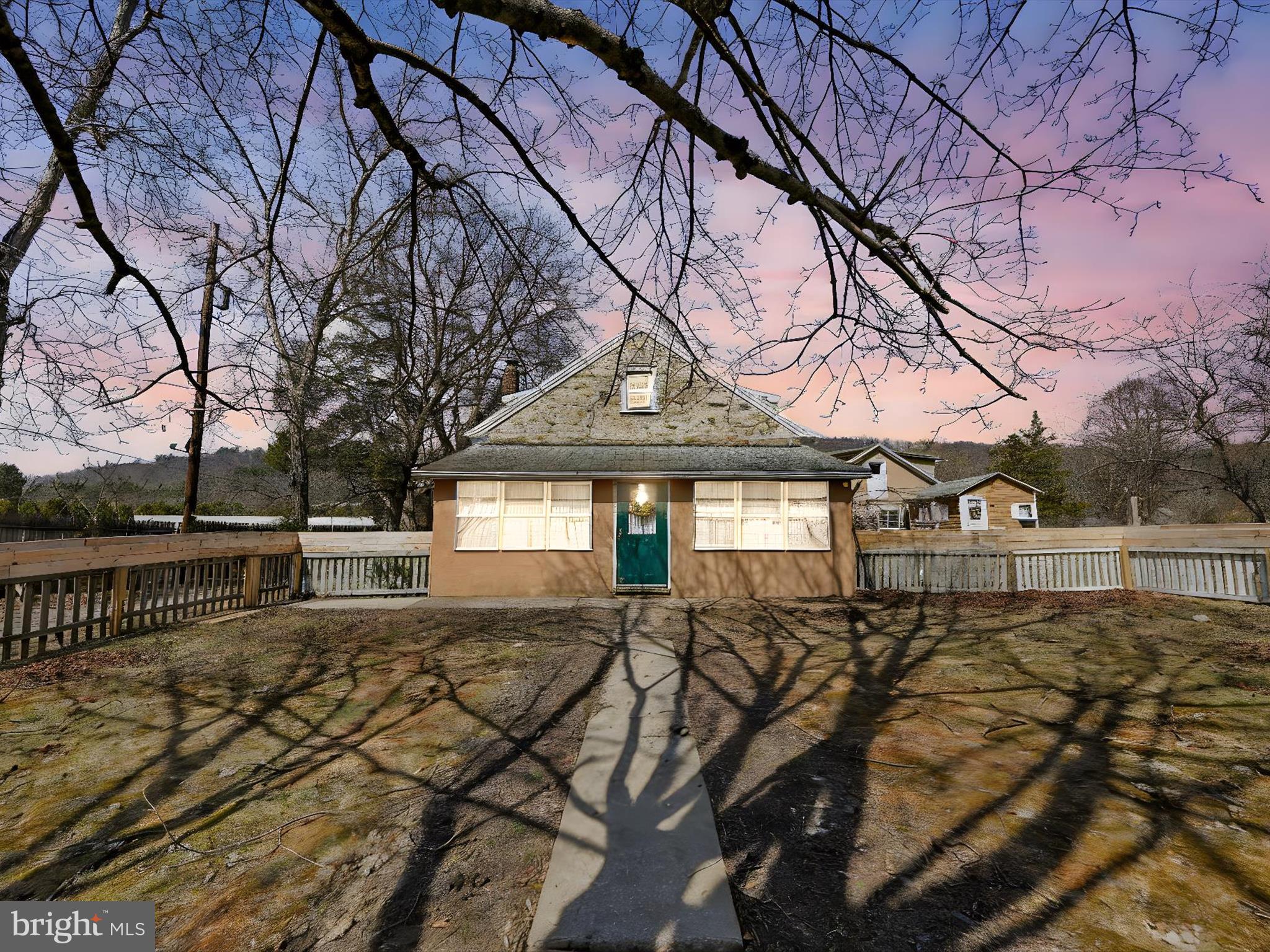 AUBURN - Residential