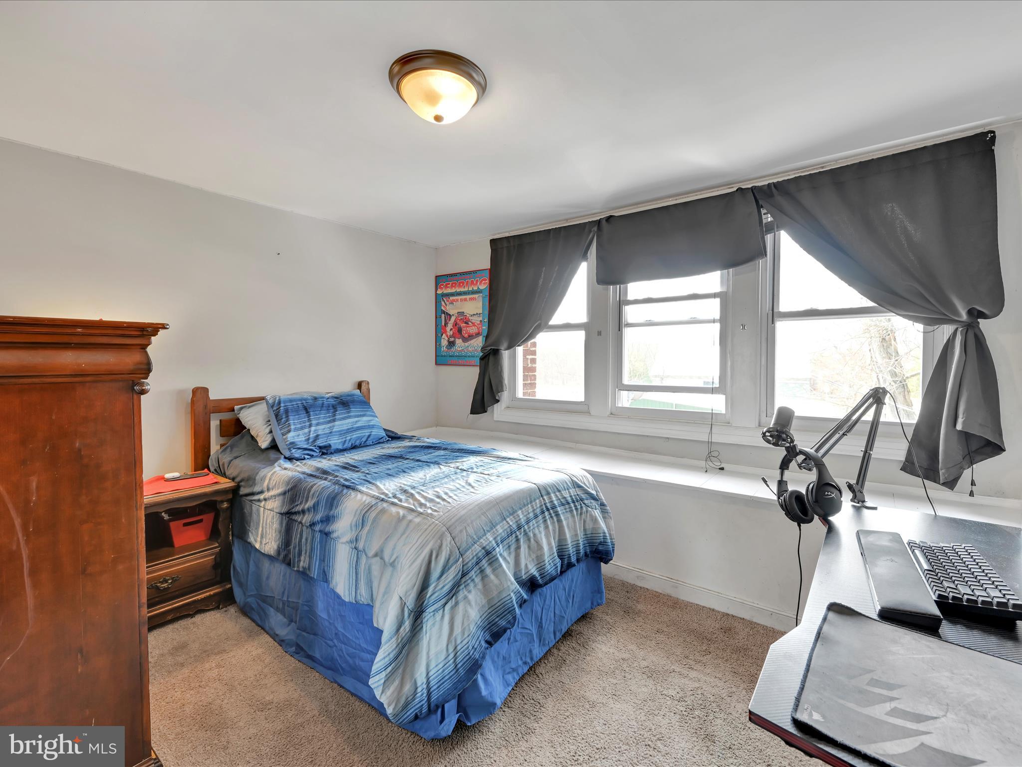 AUBURN - Residential