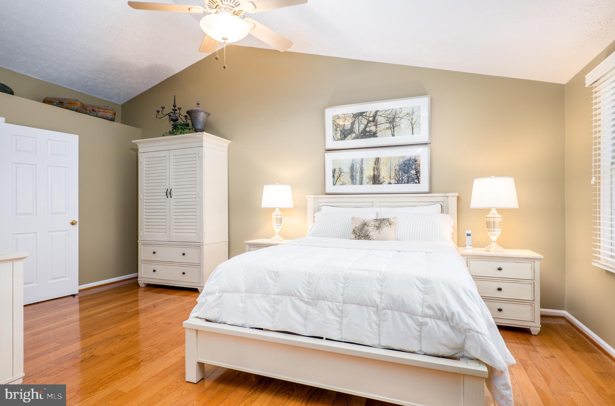 WORTHINGTON WOODSYDE - Residential