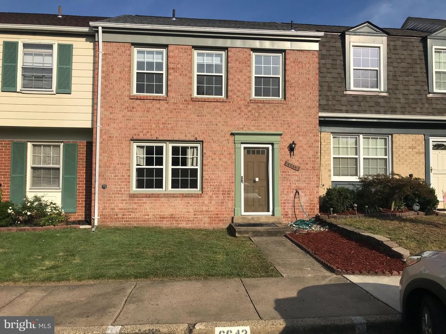 Recently updated, great location, private fenced-in backyard patio area across from the community swimming pool built for the residents of Franconia Commons. 3 bedrooms and 2 full-bathrooms including an owner's suite all on the top floor. Very nice kitchen with new stainless steel appliances to compliment bright cabinetry, granite countertops, and flooring that was installed in 2017. In addition to that, hardwood floors, bedroom carpeting, vanities, toilets, and windows were all updated within the last 5 years. Conveniently located near public transportation, you will also appreciate the fact that there are two dedicated parking spaces assigned to the home if you wish to ride or drive. You don't have to settle for an apartment...You can rent this well-maintained townhouse you can call home as early as tomorrow. Applications will be presented on a first come / first serve basis. Act now...we're ready to help!