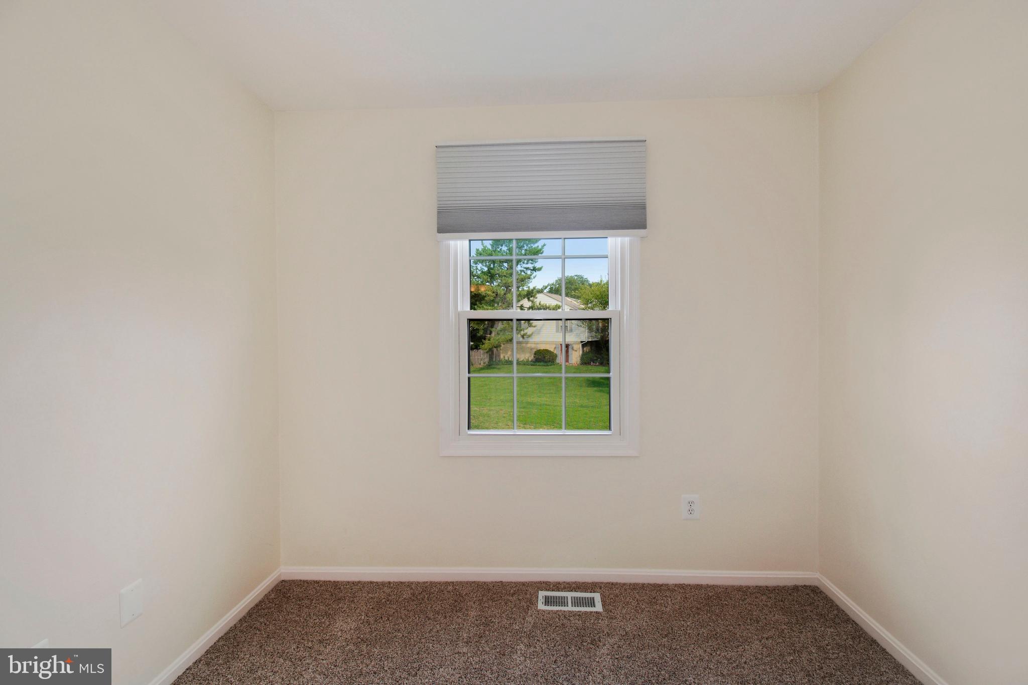 FRANCONIA COMMONS - Residential Lease