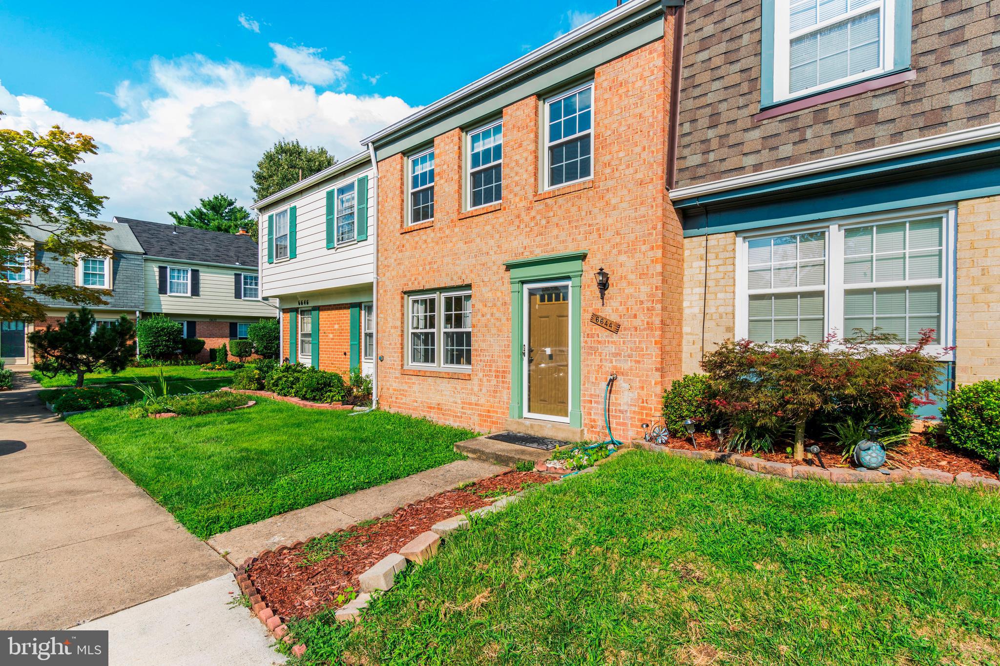 FRANCONIA COMMONS - Residential Lease