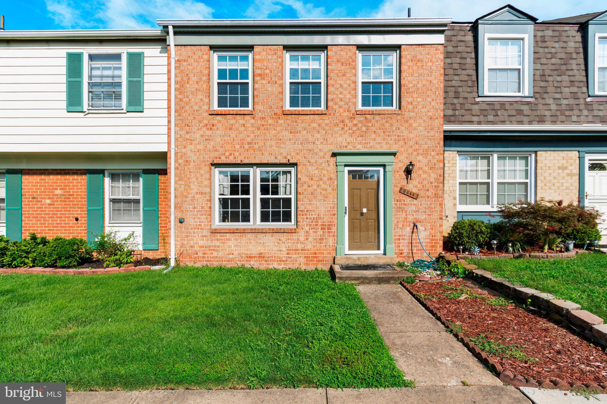 FRANCONIA COMMONS - Residential Lease