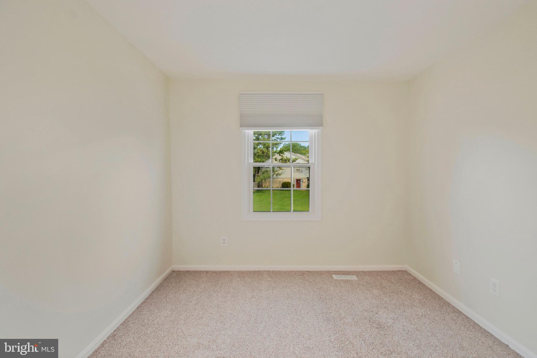 FRANCONIA COMMONS - Residential Lease