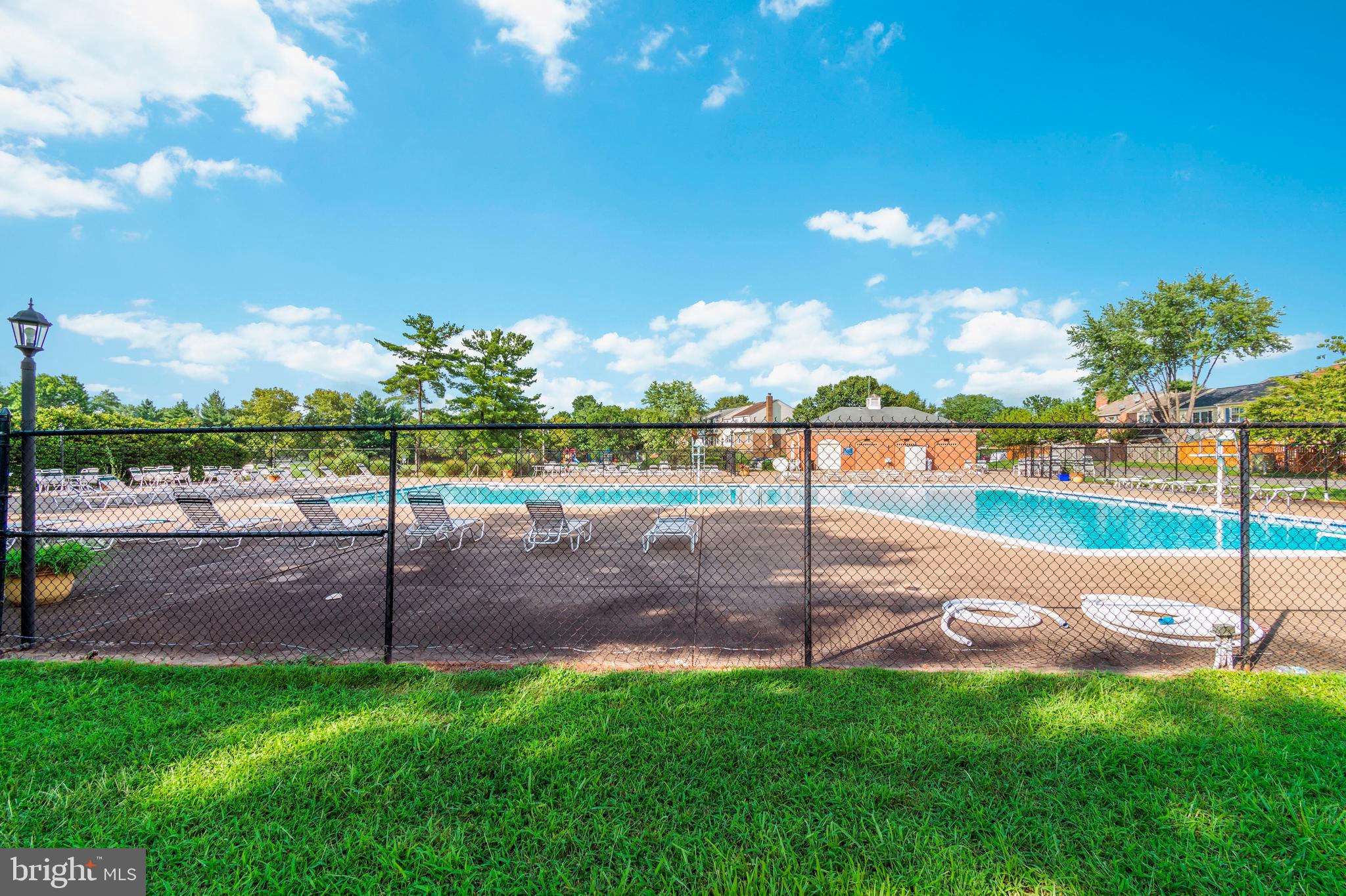 FRANCONIA COMMONS - Residential Lease