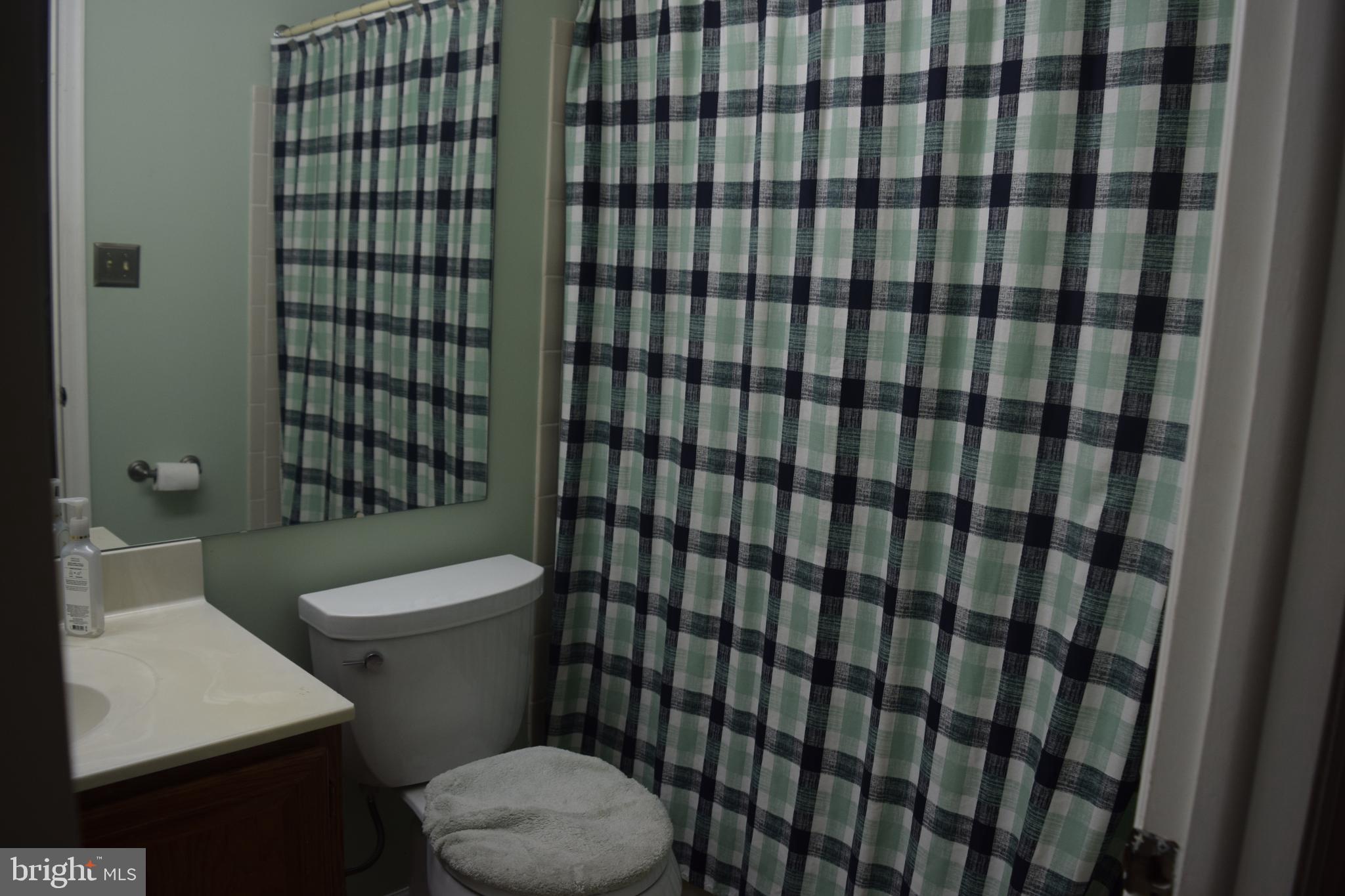 SADDLE CREEK - Residential Lease