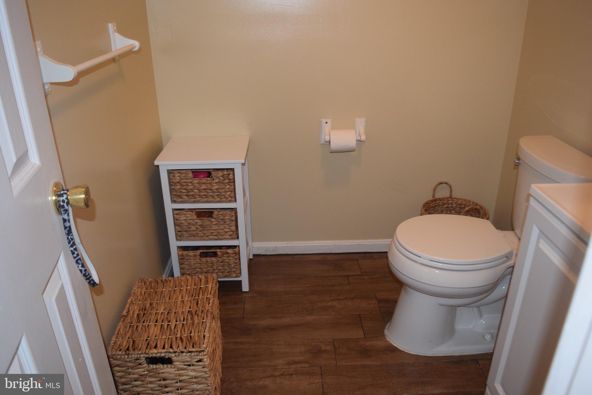 SADDLE CREEK - Residential Lease