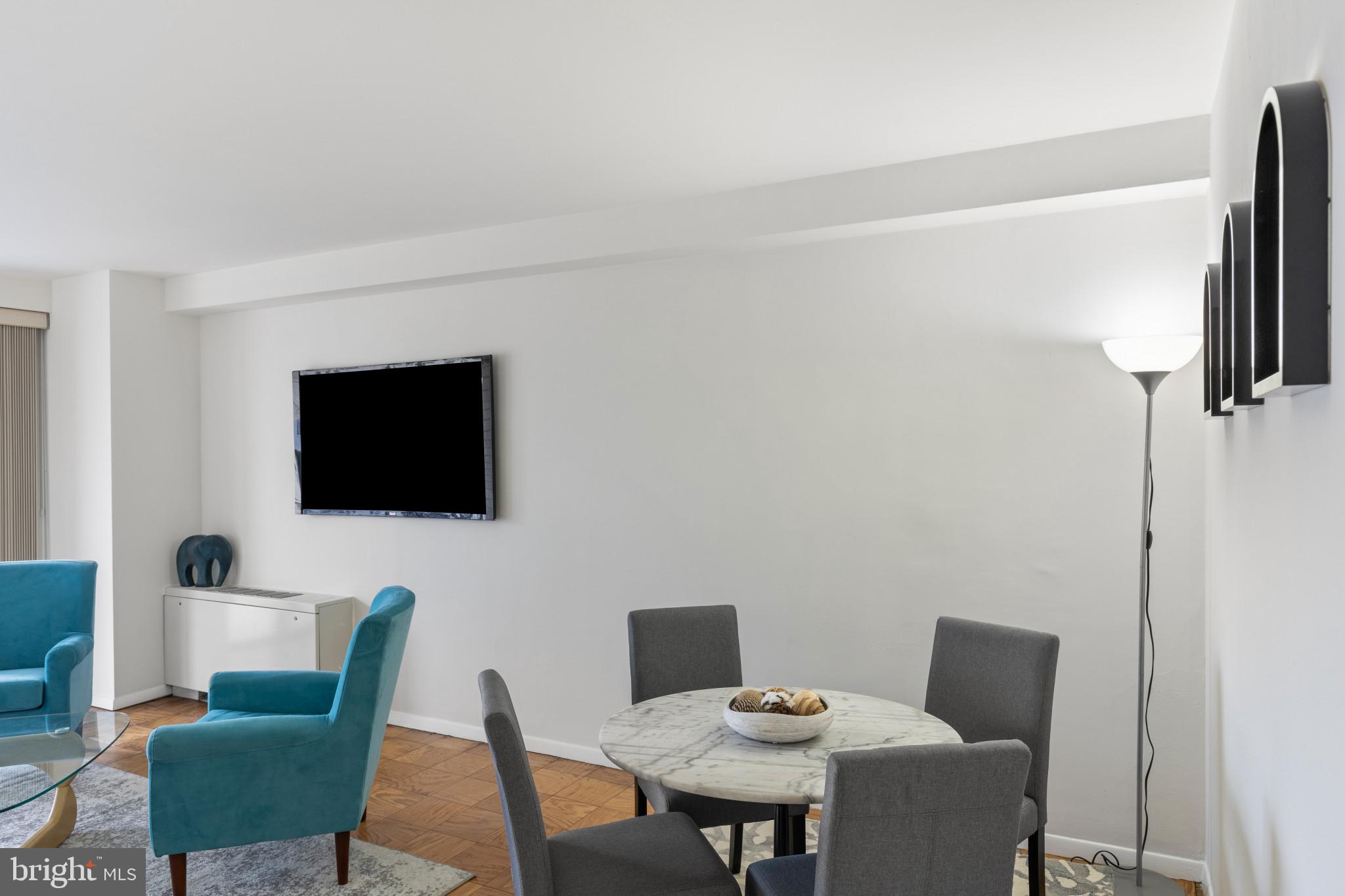 FOGGY BOTTOM - Residential