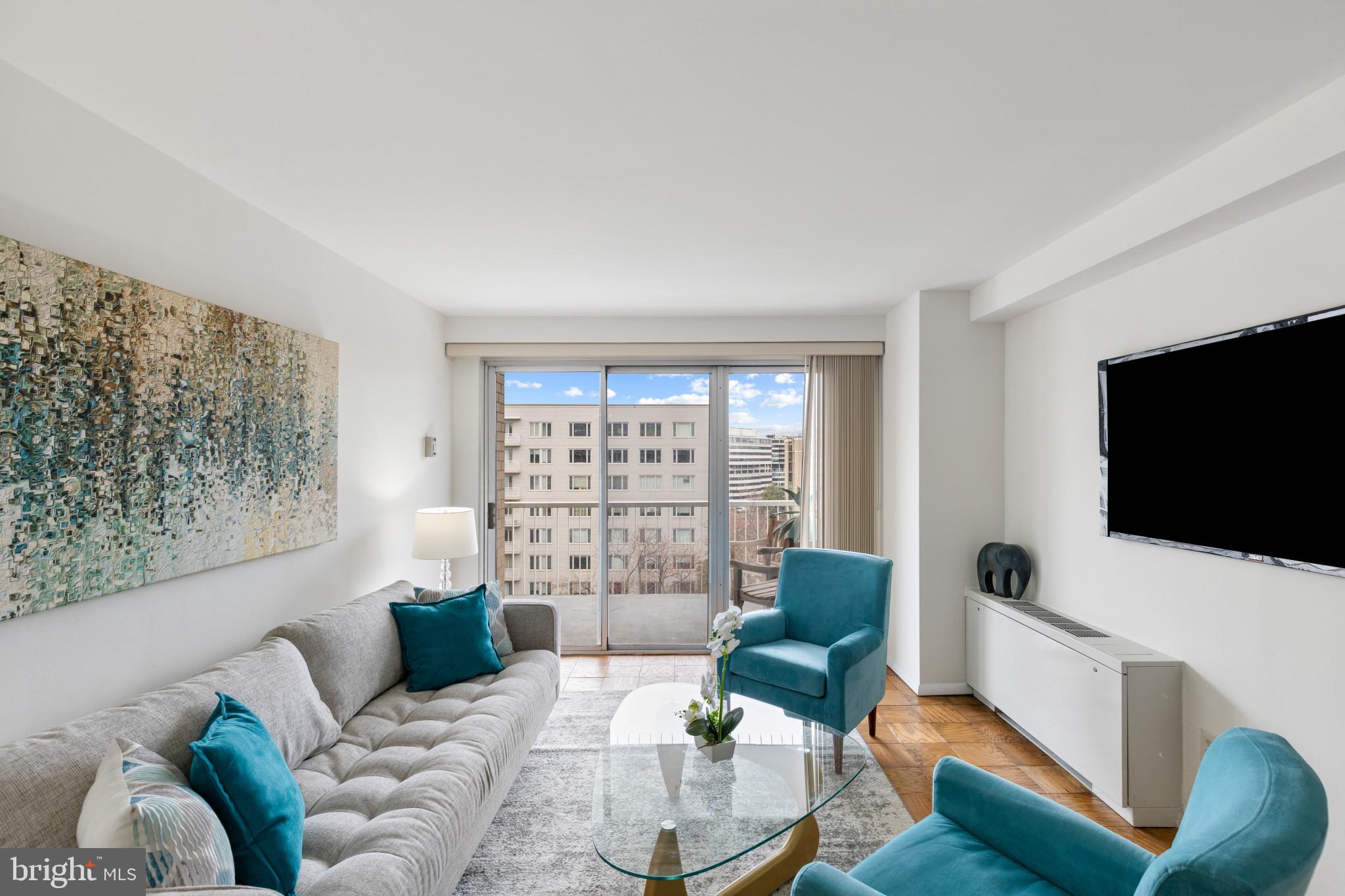 FOGGY BOTTOM - Residential