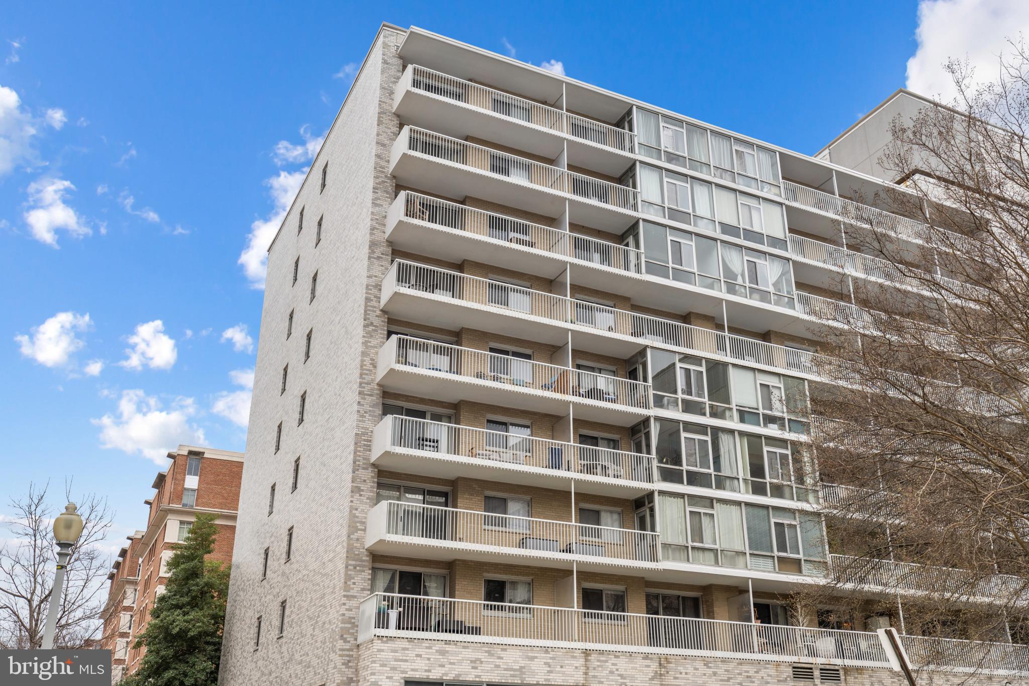 FOGGY BOTTOM - Residential