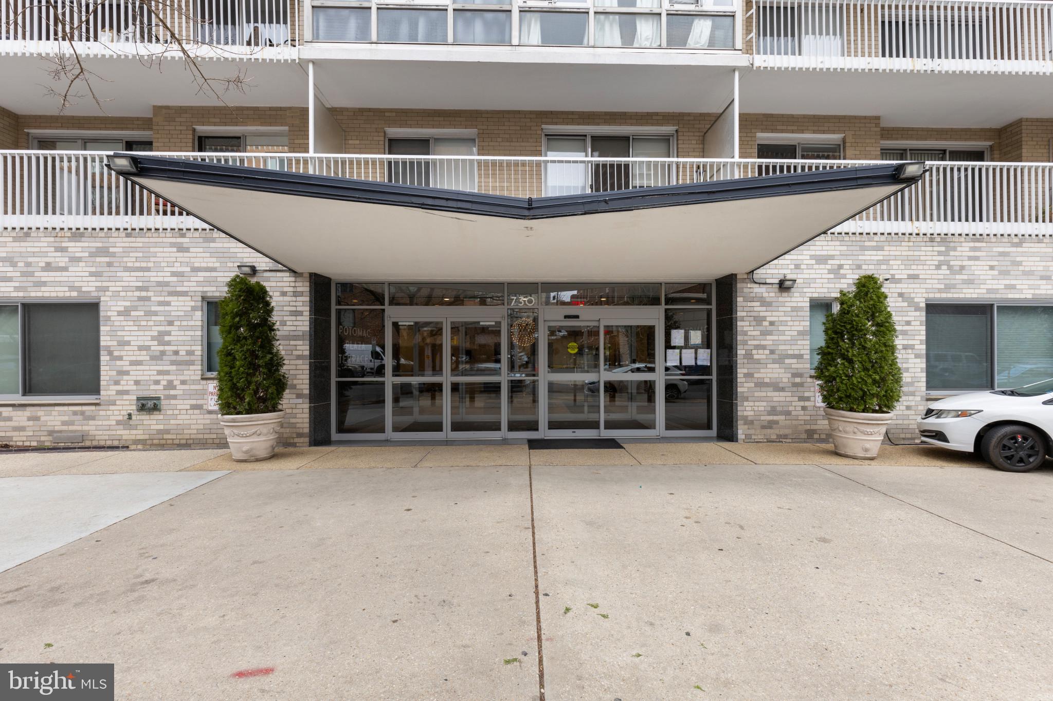 FOGGY BOTTOM - Residential