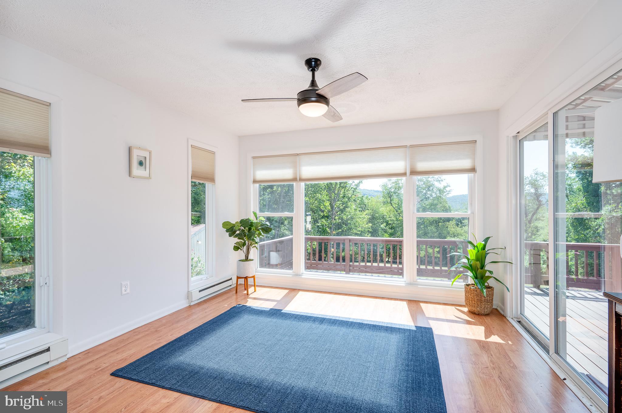 DEERWOOD - Residential