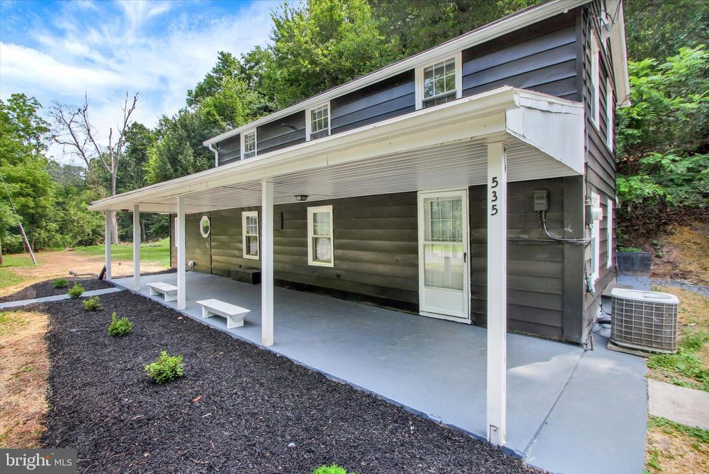 Photo of 535 Wago Road, MOUNT WOLF, PA 17347 (MLS # PAYK2087204)