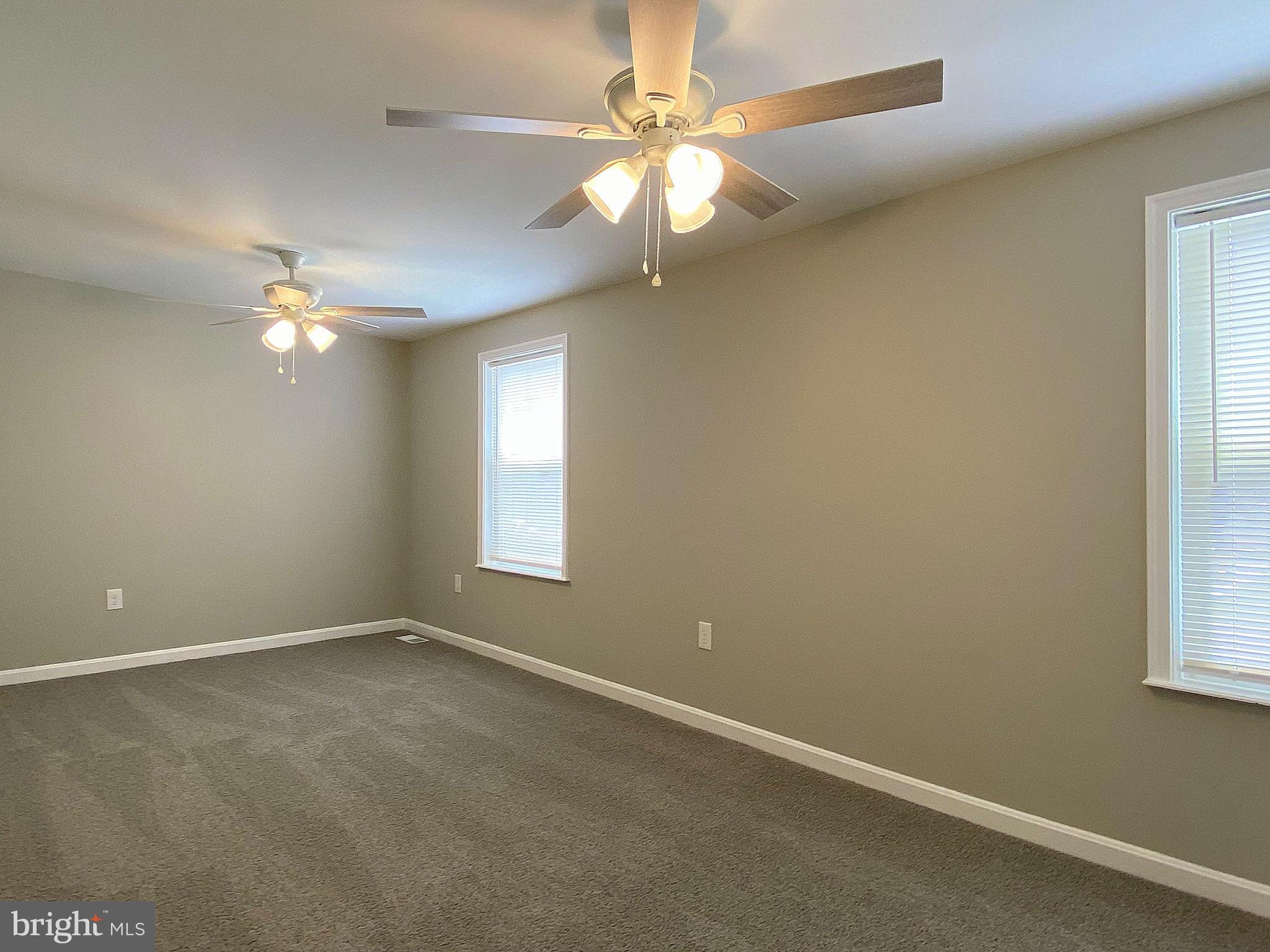 WATERSEDGE - Residential