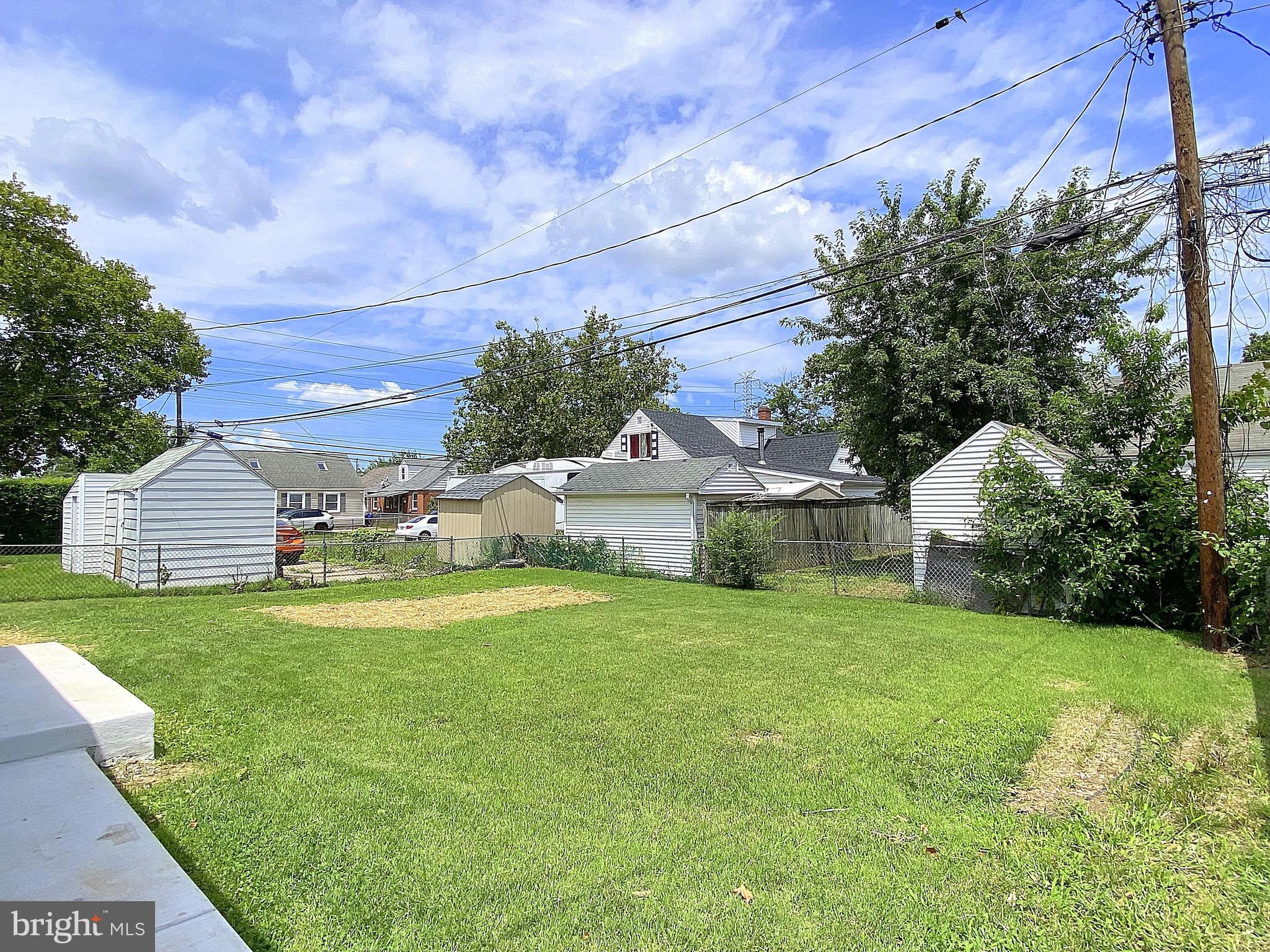 WATERSEDGE - Residential