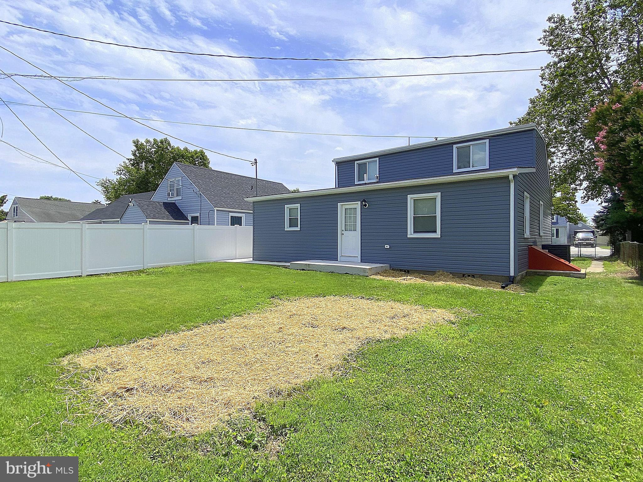 WATERSEDGE - Residential