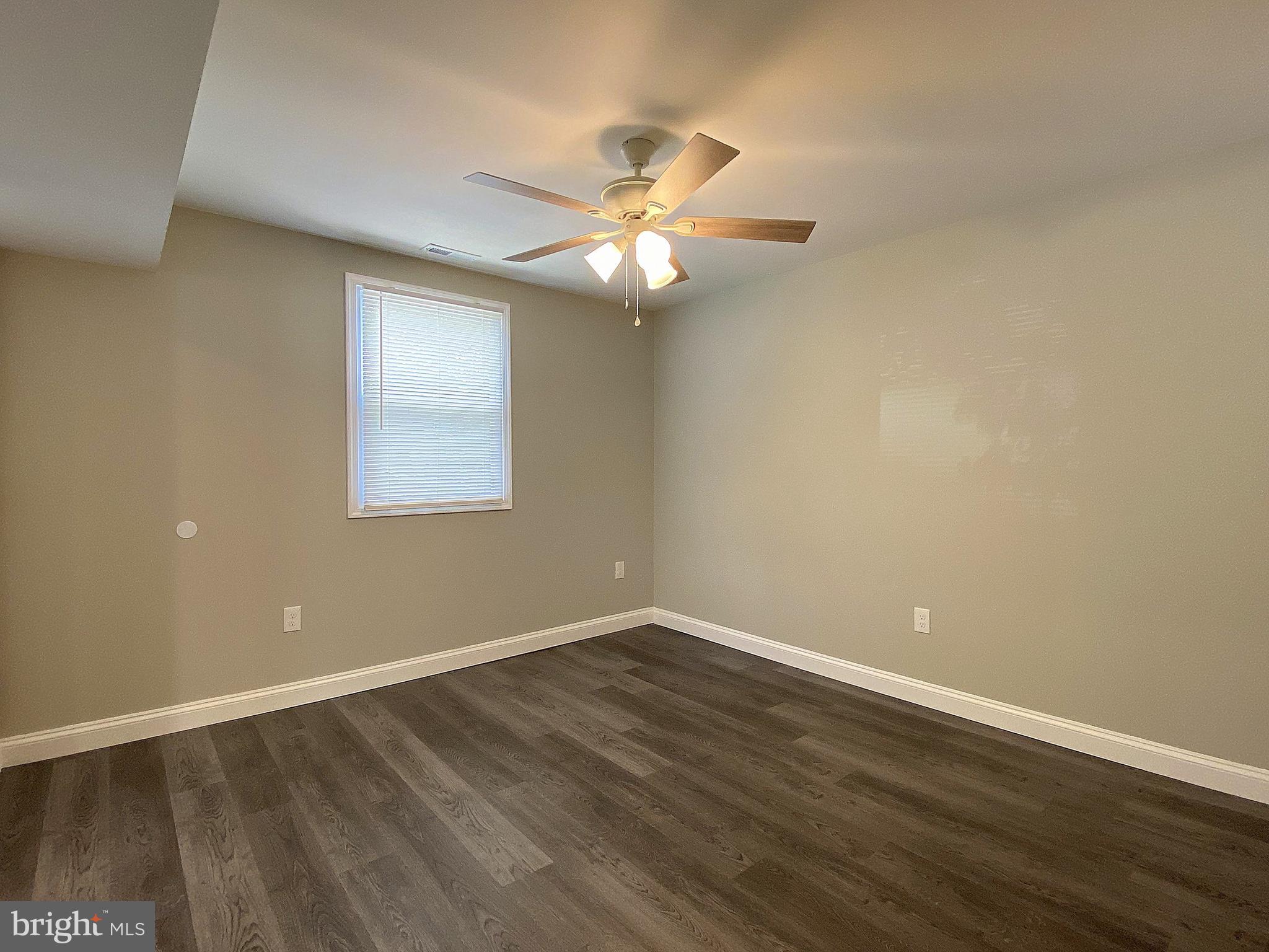 WATERSEDGE - Residential