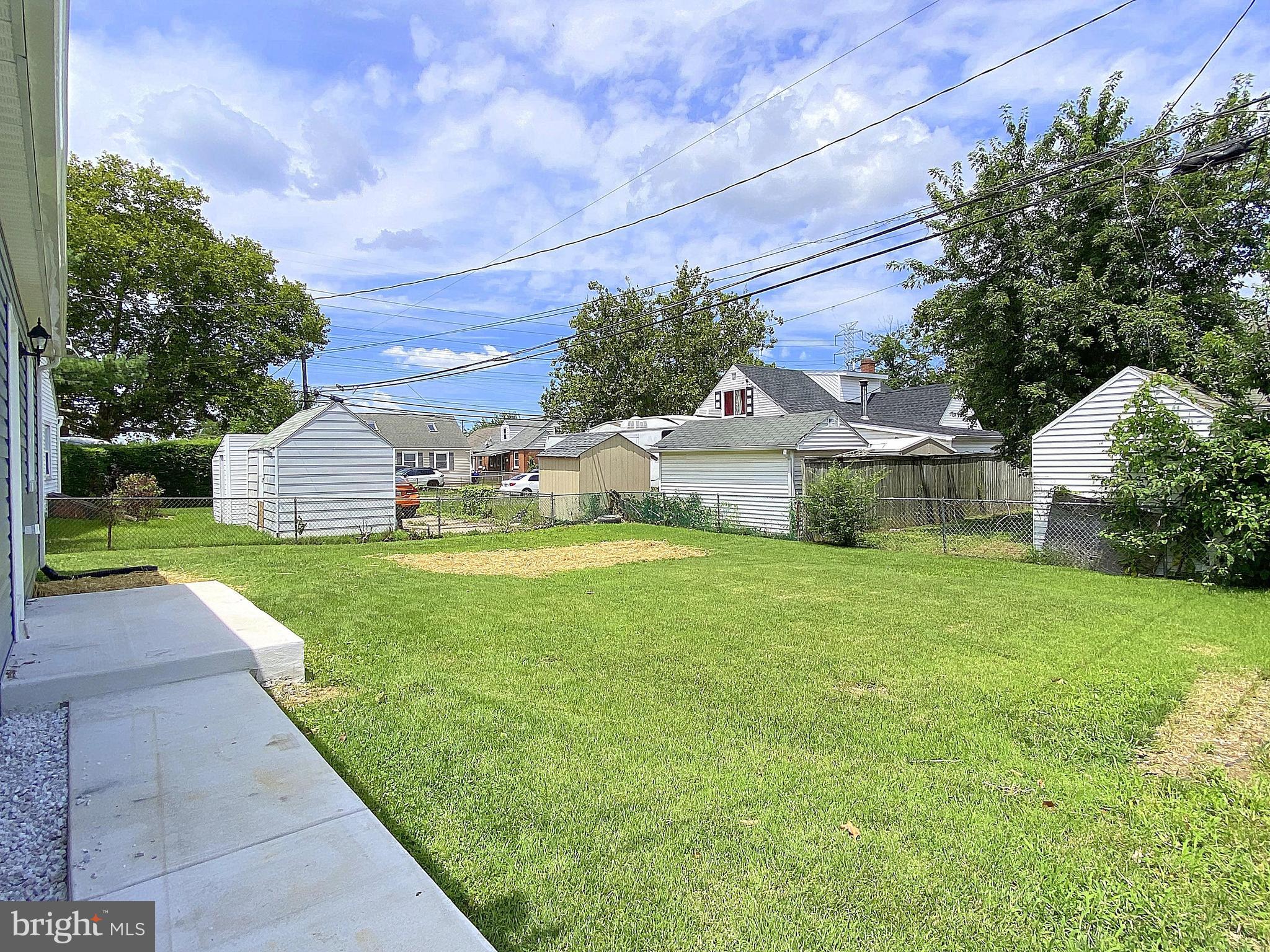 WATERSEDGE - Residential