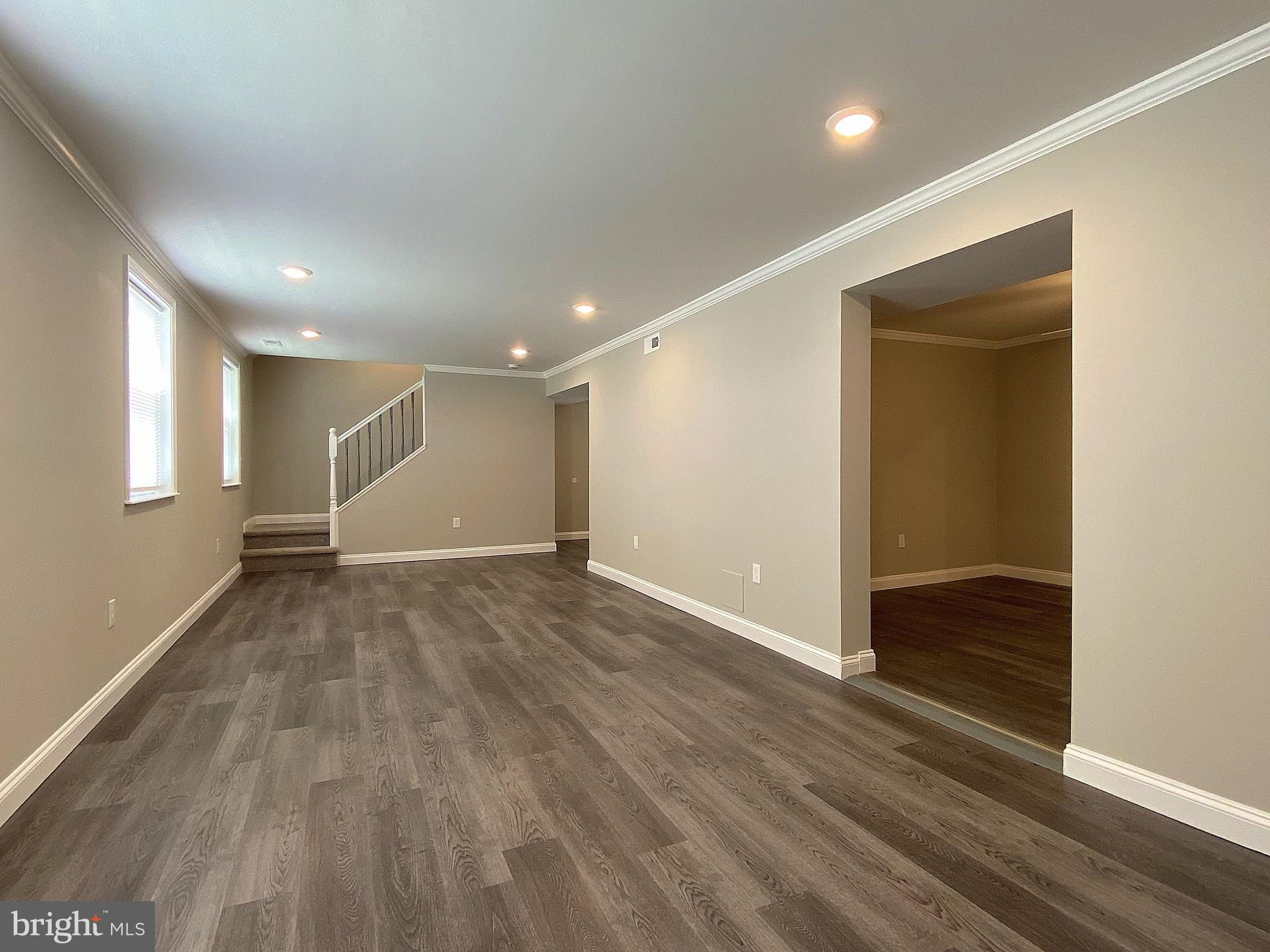 WATERSEDGE - Residential