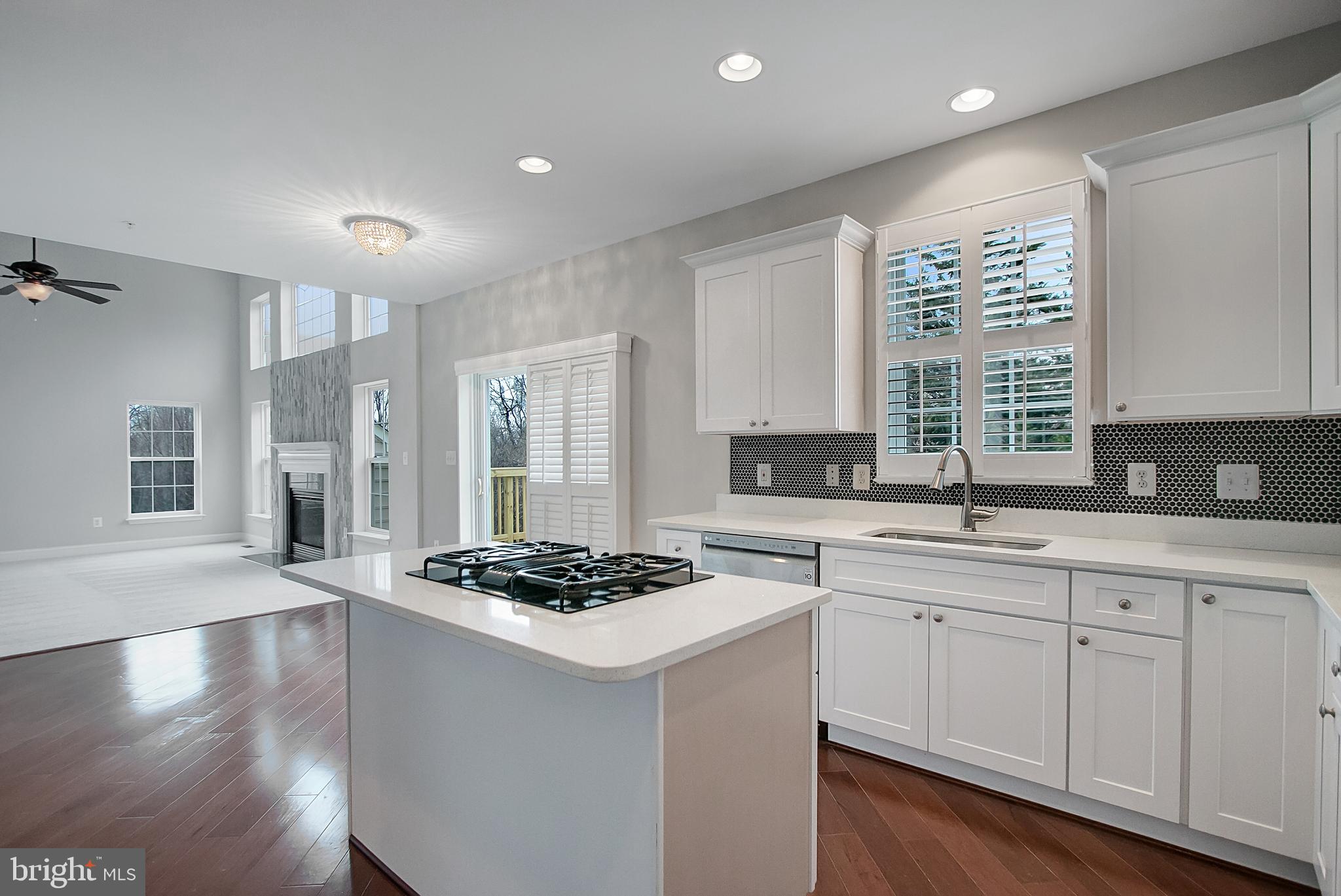 FAIRWOOD-PHASE 2-PLAT 10 - Residential