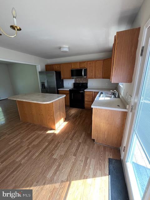 2 BISCAYNE BOULEVARD