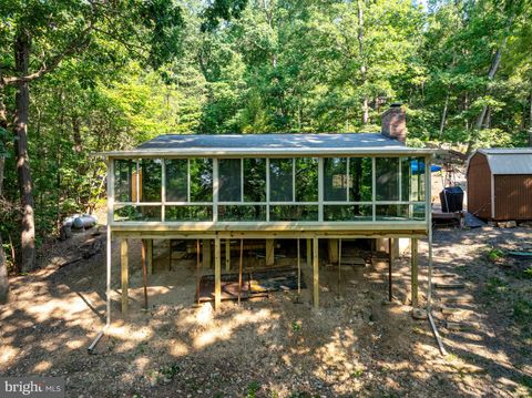234 MOCKINGBIRD LANE MOUNT JACKSON VA 22842