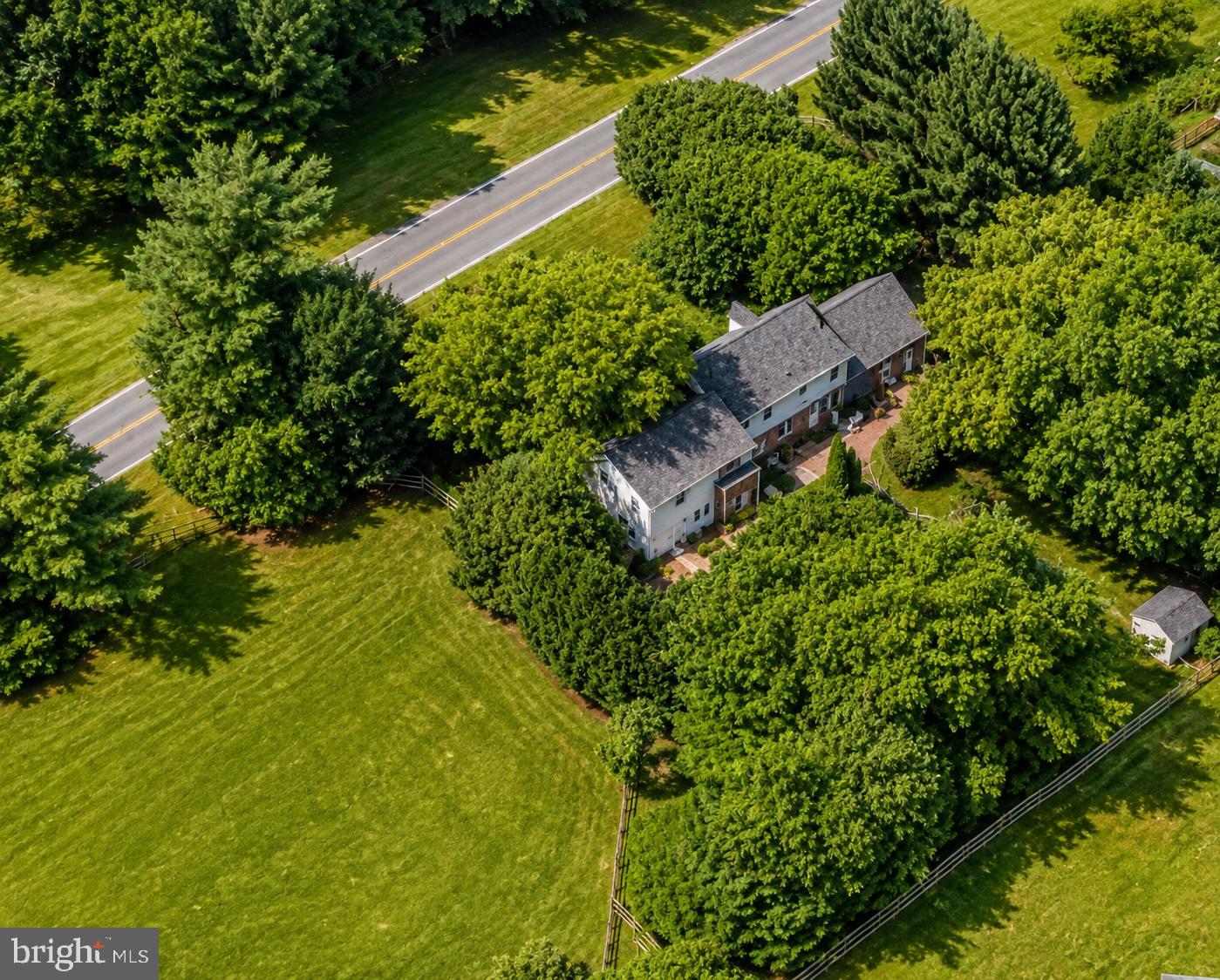 1030 HOOK ROAD